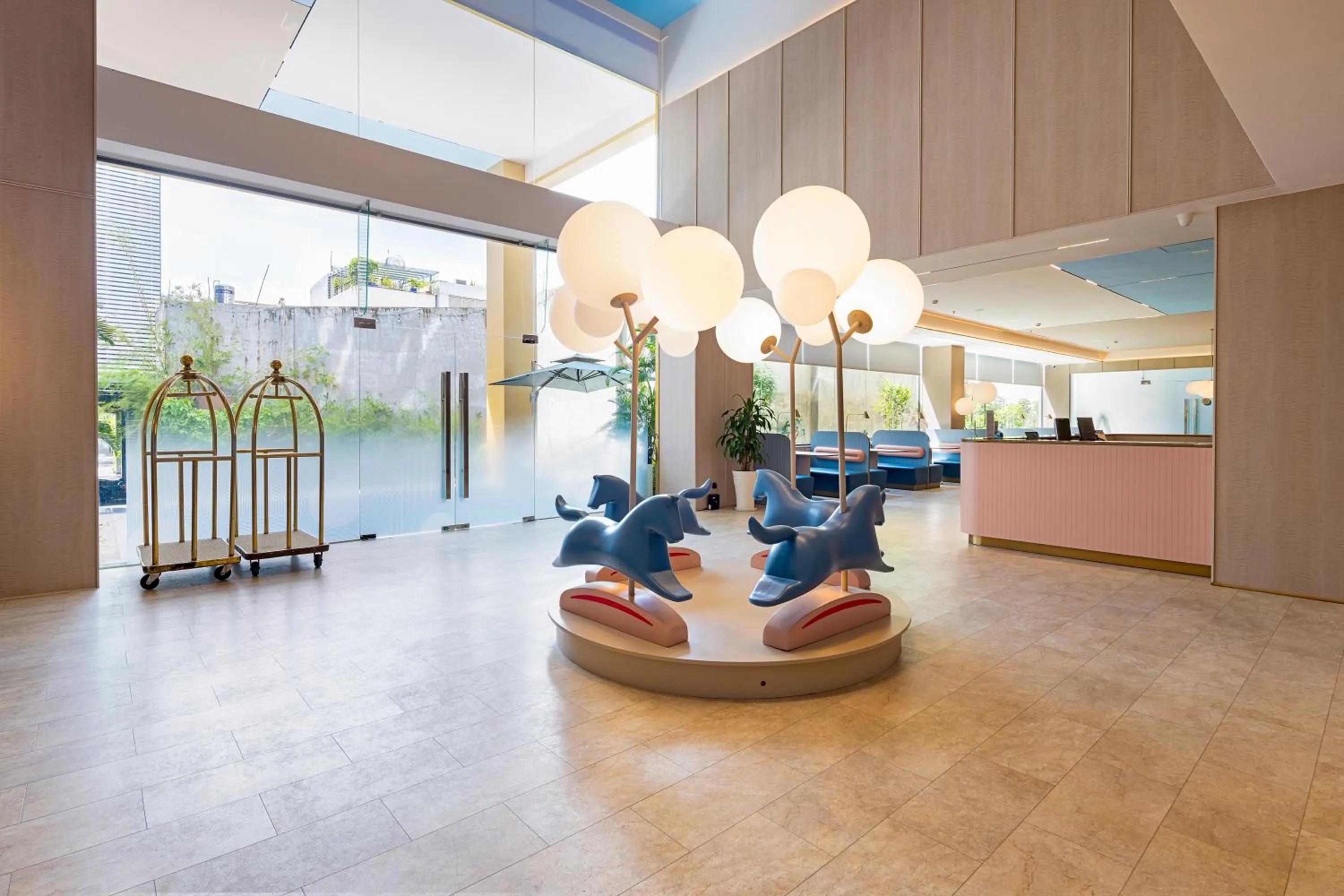 Lobby or reception in HANTING HOTEL HO CHI MINH City - 胡志明汉庭国际中心酒店