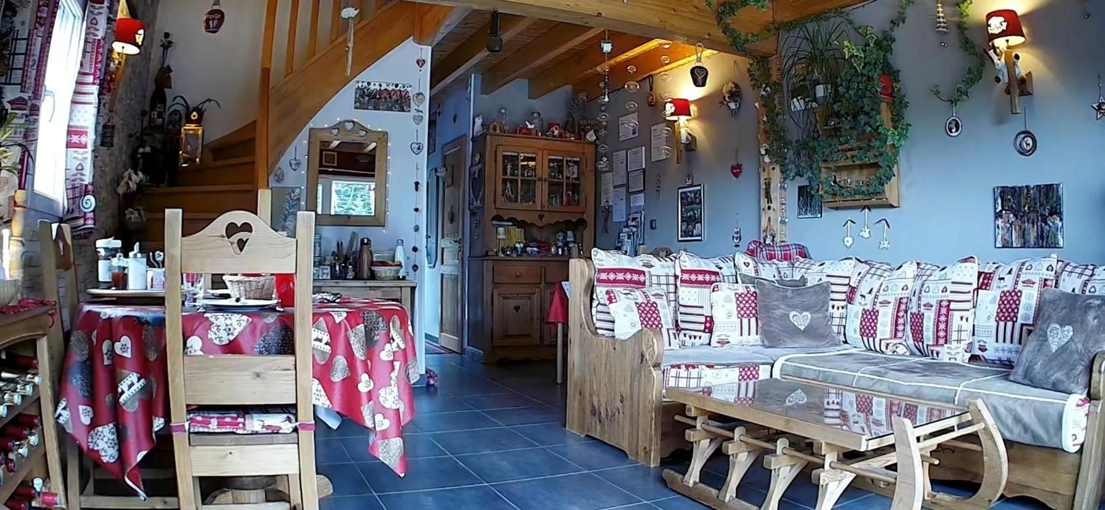 Breakfast in L'Eden de Floridylle