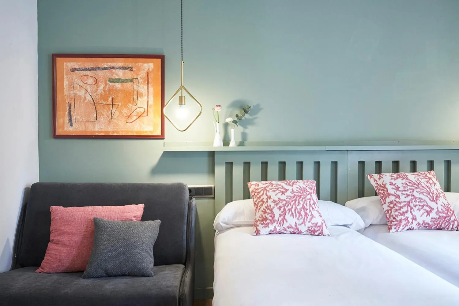 Bed in AinB Gothic-Jaume I Apartments