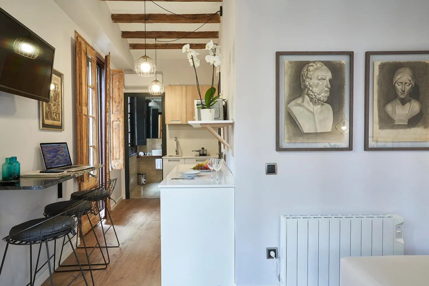 AinB Gothic-Jaume I Apartments