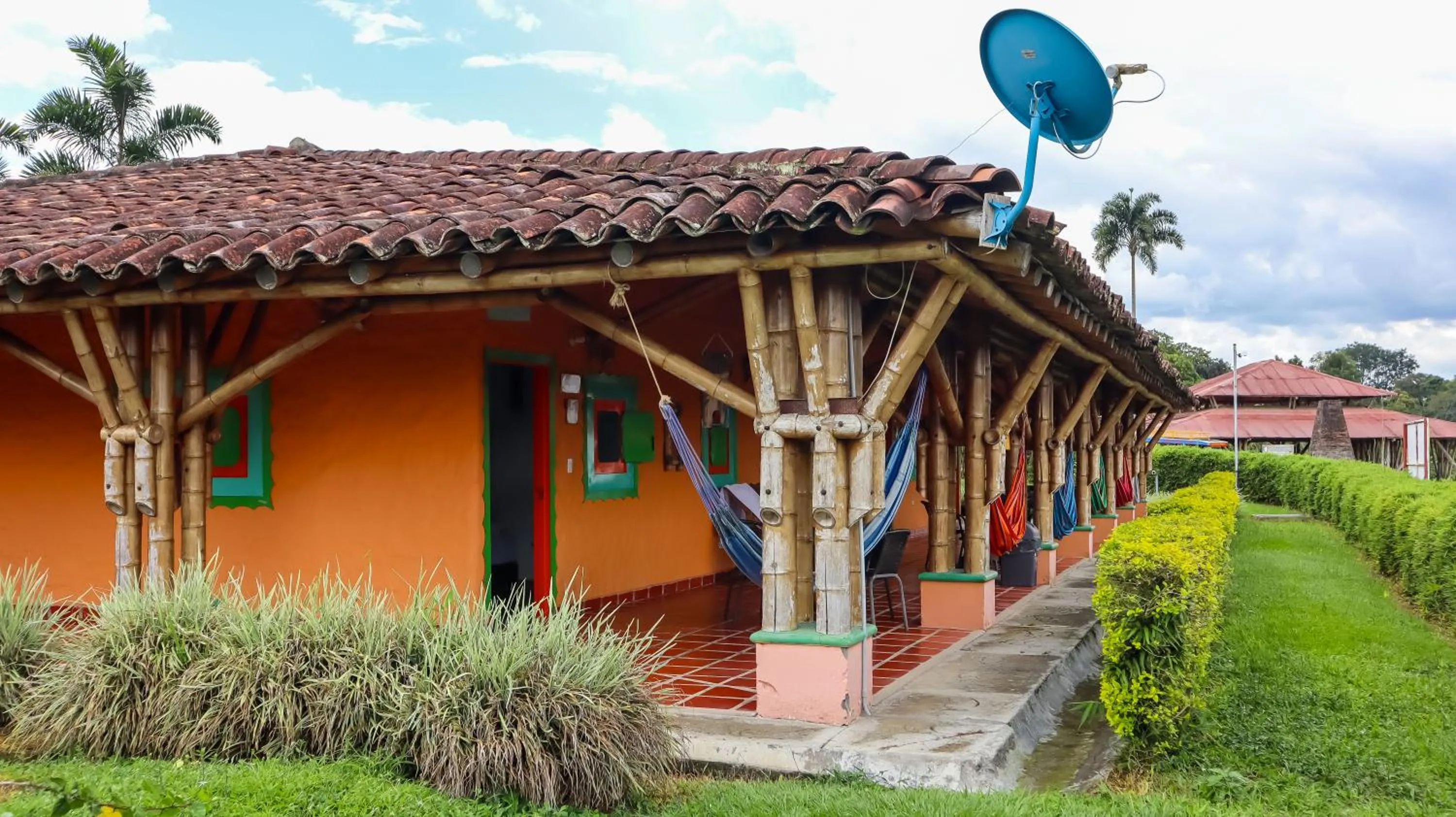 Facade/entrance in Hotel Parque de los Arrieros