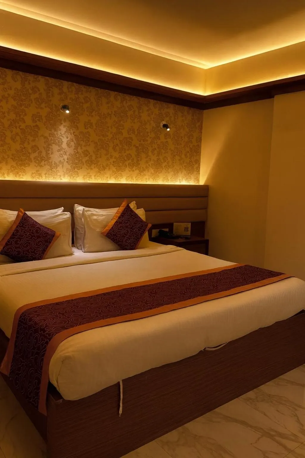 Bed in Hotel Solaris