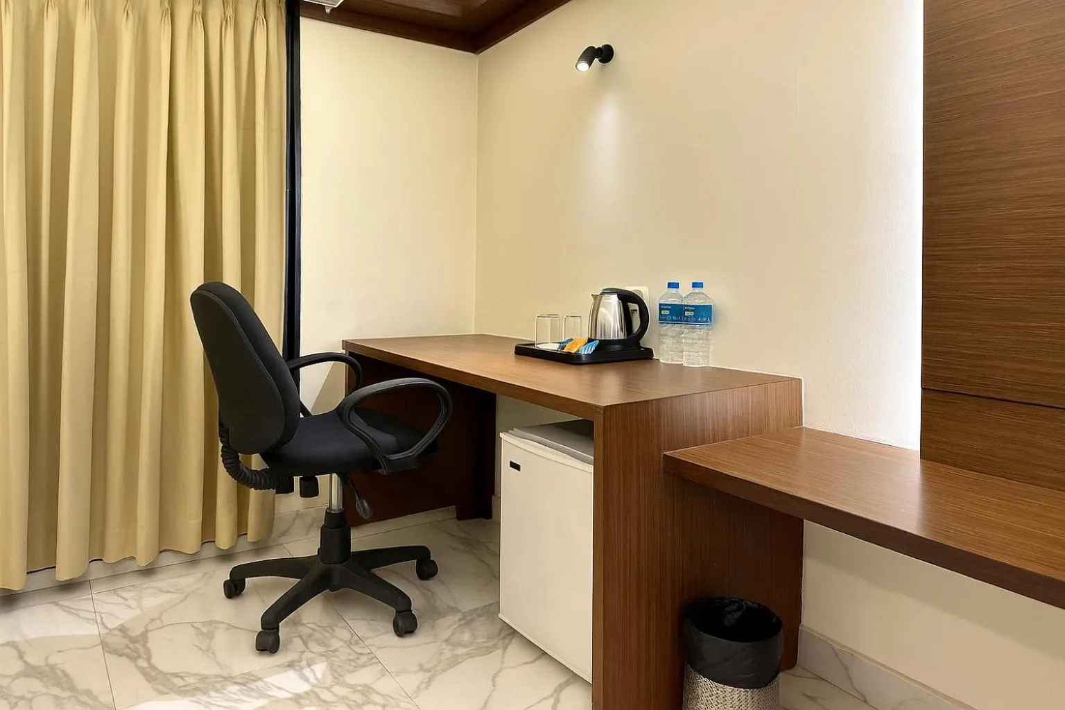 Bed in Hotel Solaris