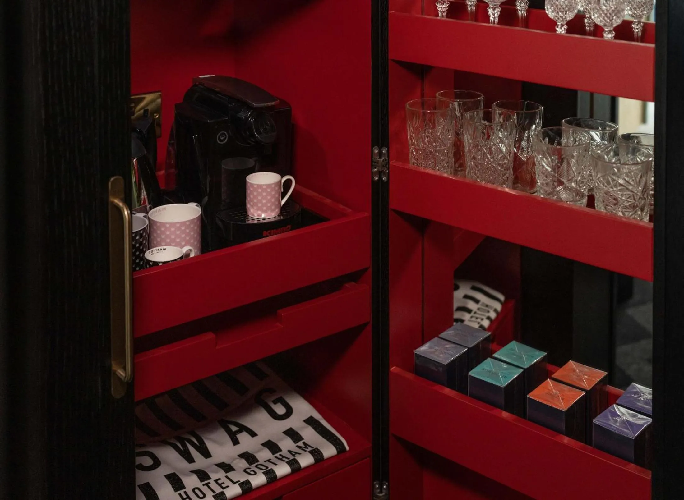 minibar in Hotel Gotham Newcastle