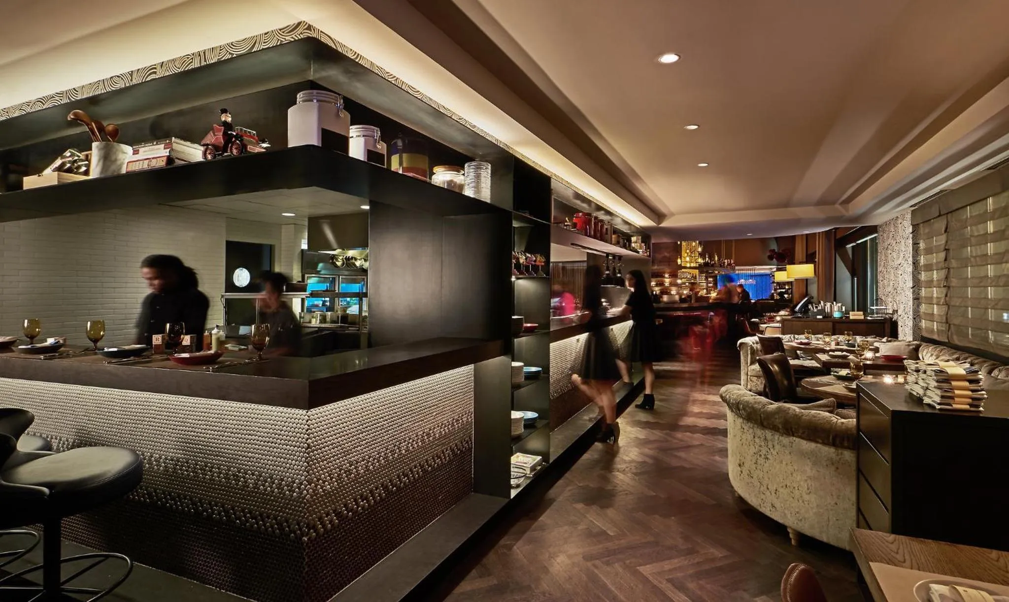 Restaurant/places to eat in Virgin Hotels Chicago