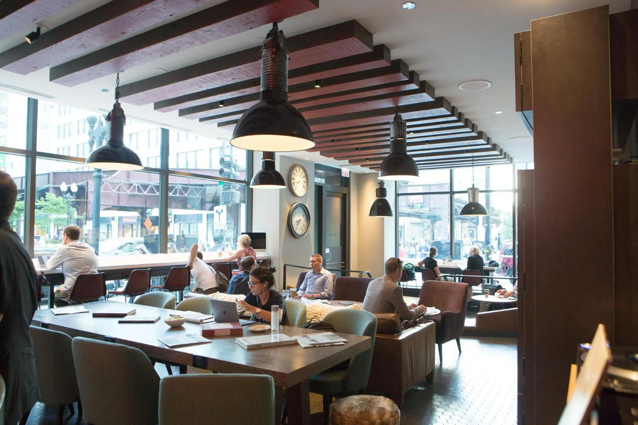 Coffee/tea facilities in Virgin Hotels Chicago