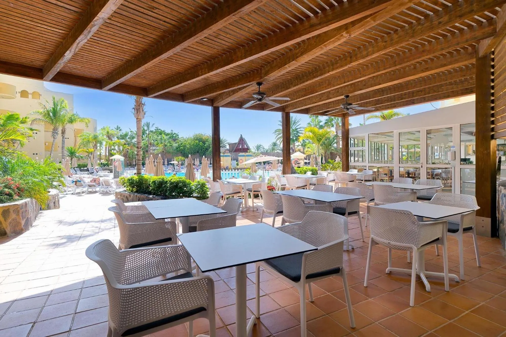Balcony/Terrace in Sport Hotel Monte Feliz - powered by Playitas