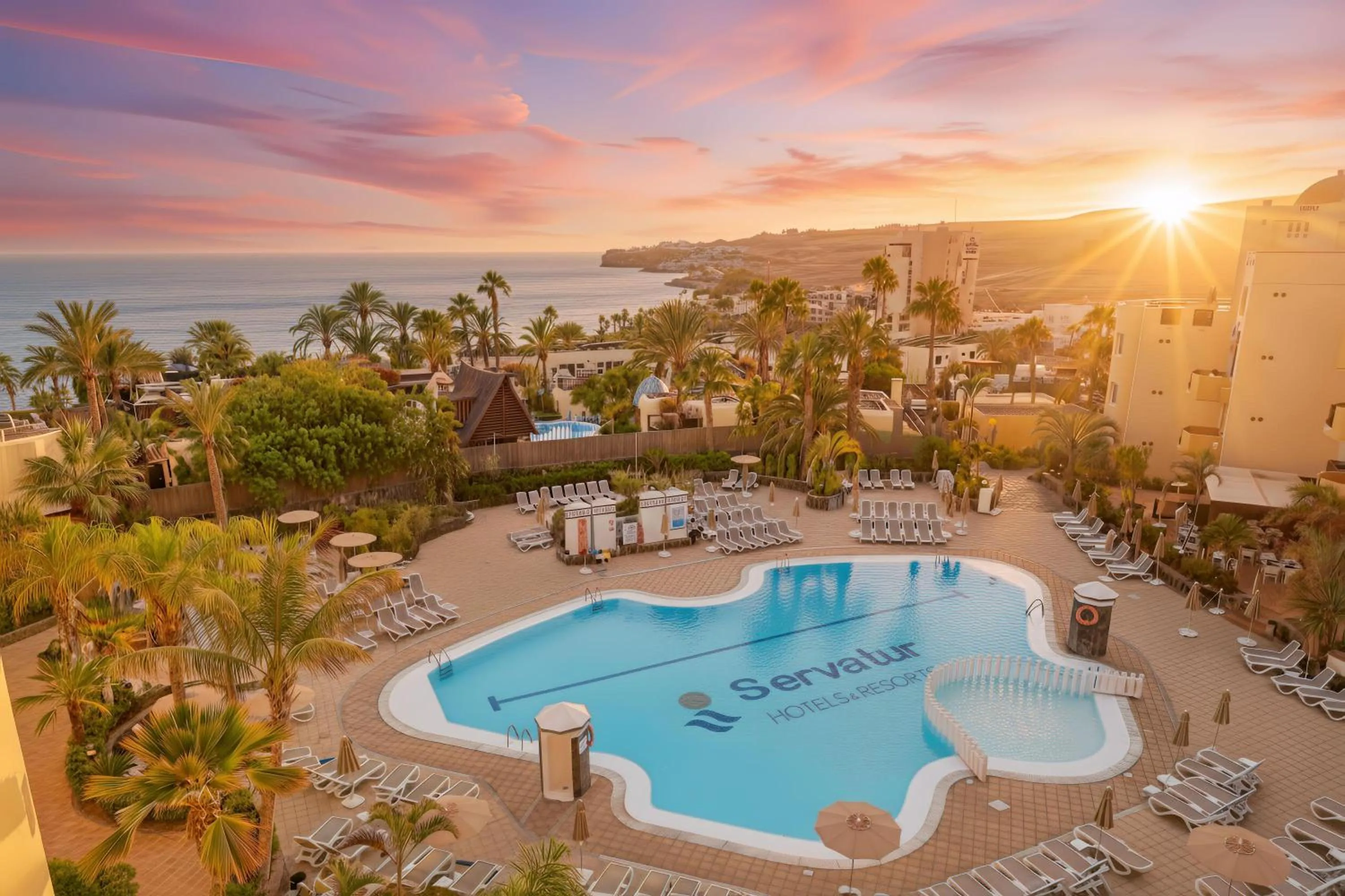 Swimming pool in Sport Hotel Monte Feliz - powered by Playitas