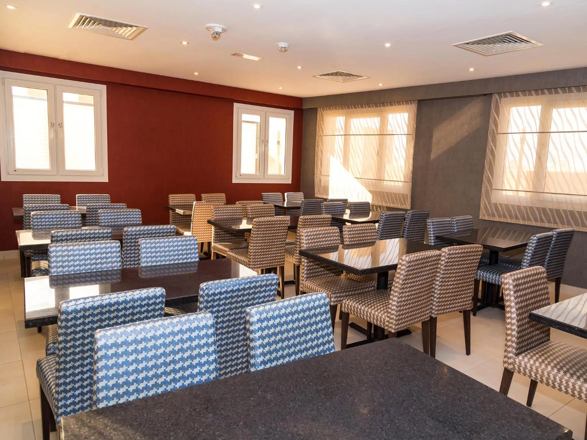 Restaurant/places to eat in Florida Square Hotel (Previously known Flora Square Hotel)