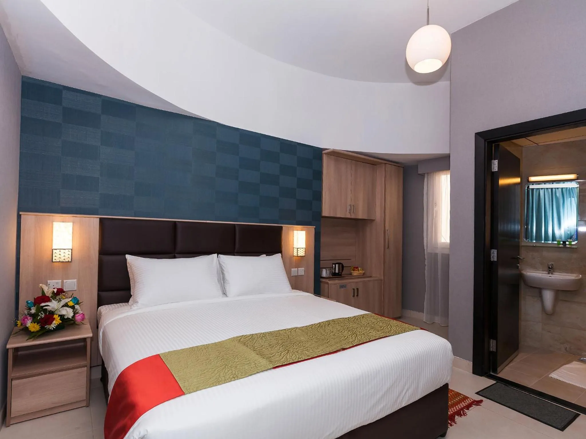 Bedroom, Bed in Florida Square Hotel (Previously known Flora Square Hotel)