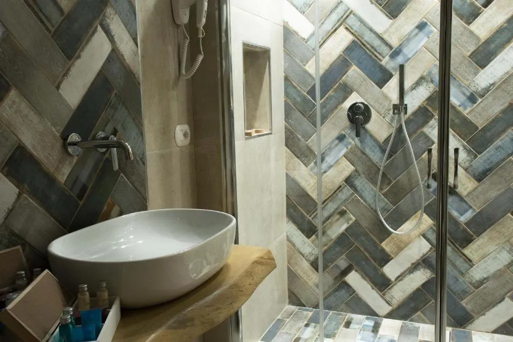 Shower in Le Gemelle Boutique Hotel