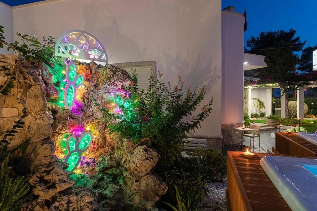 Decorative detail in Le Gemelle Boutique Hotel