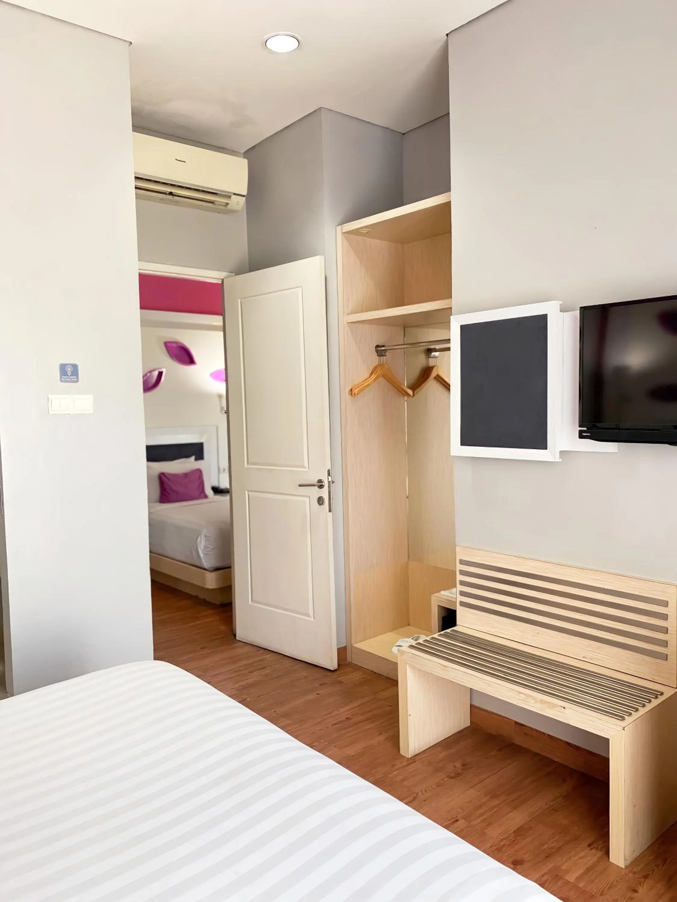 Bedroom, Bed in Shakti Hotel Bandung