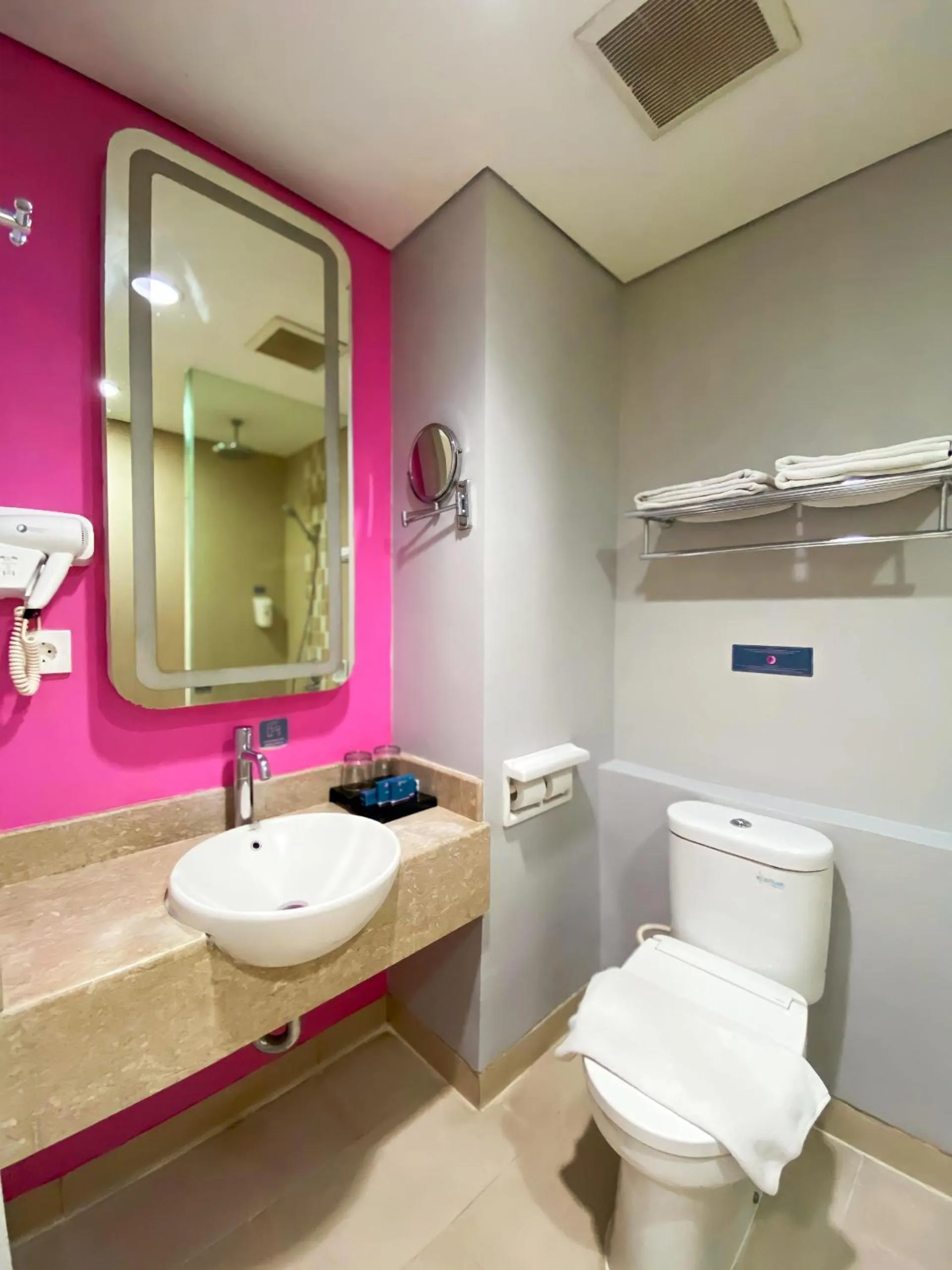 Bathroom in Shakti Hotel Bandung