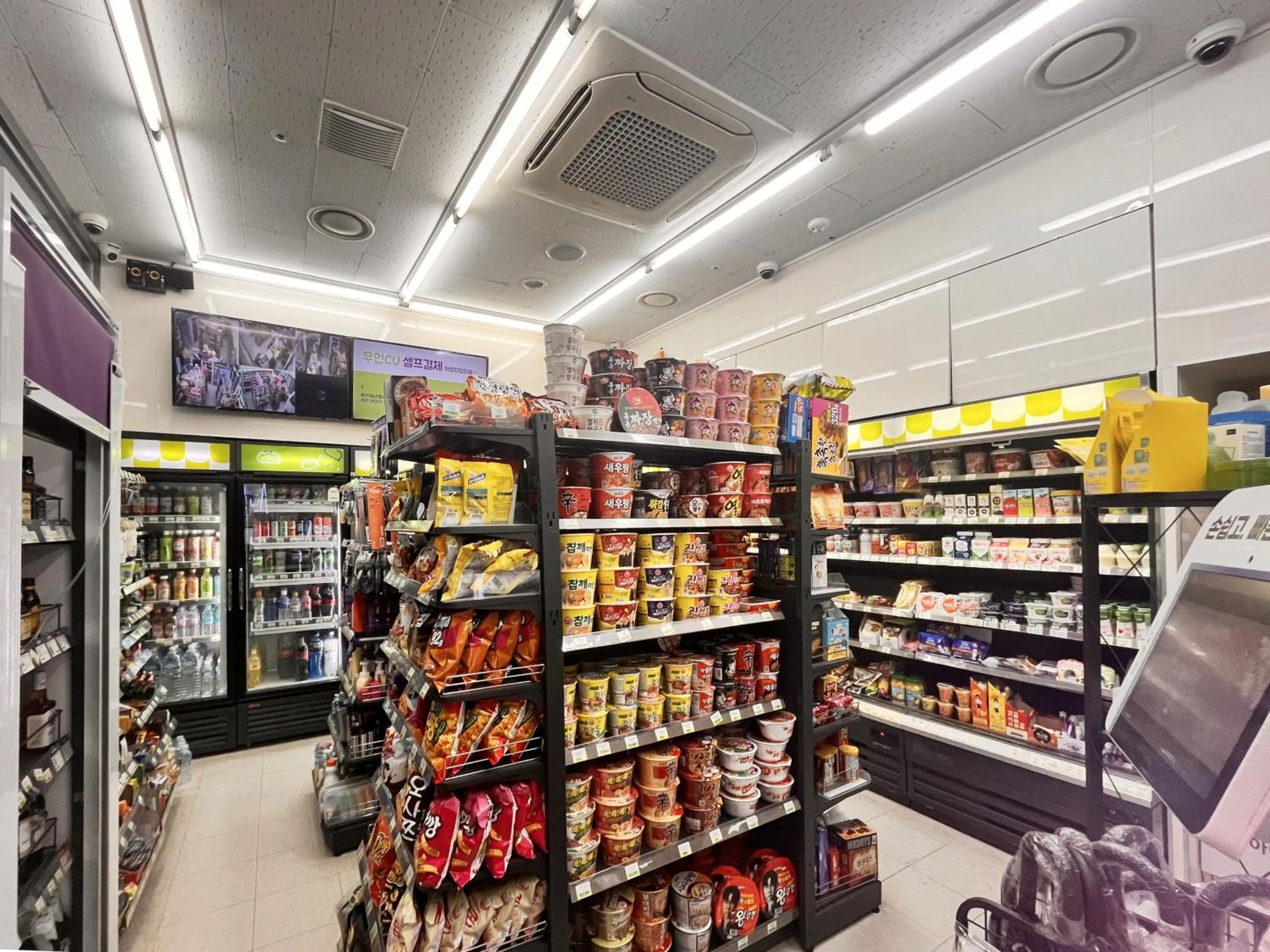 Property building in Sungsan Marina Hotel