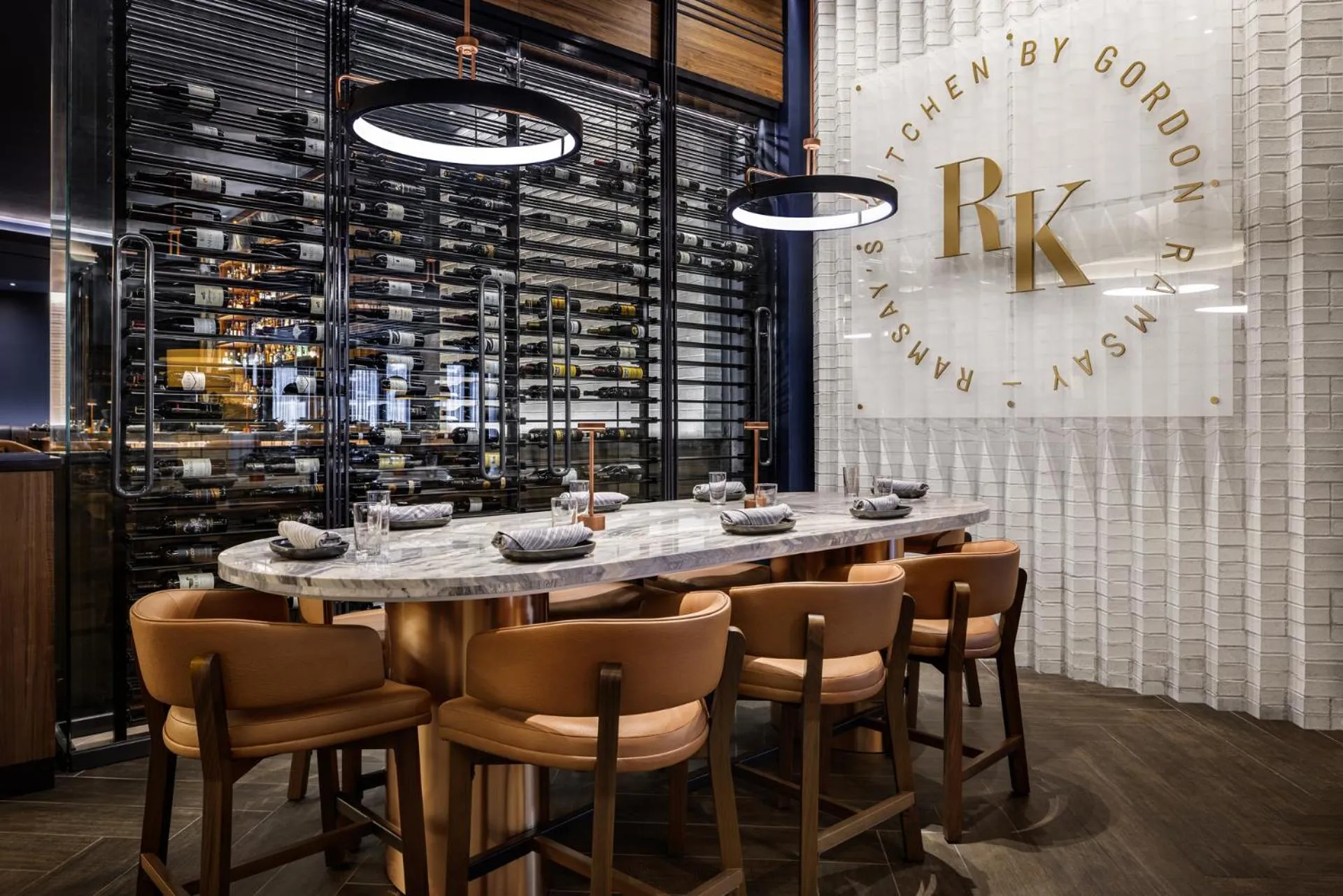 Restaurant/places to eat in Caesars Virginia, A Caesars Destination