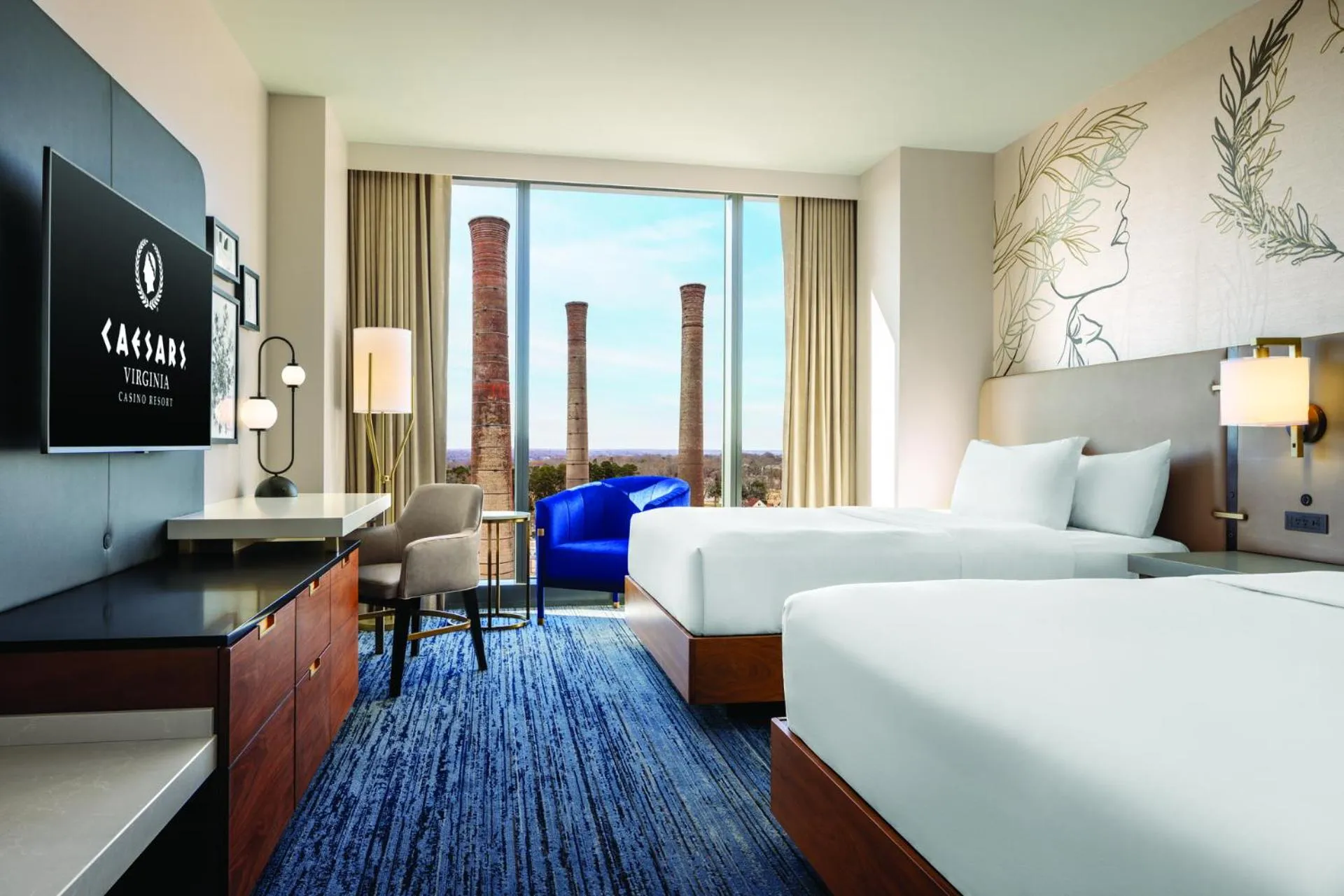 Photo of the whole room, Bed in Caesars Virginia, A Caesars Destination