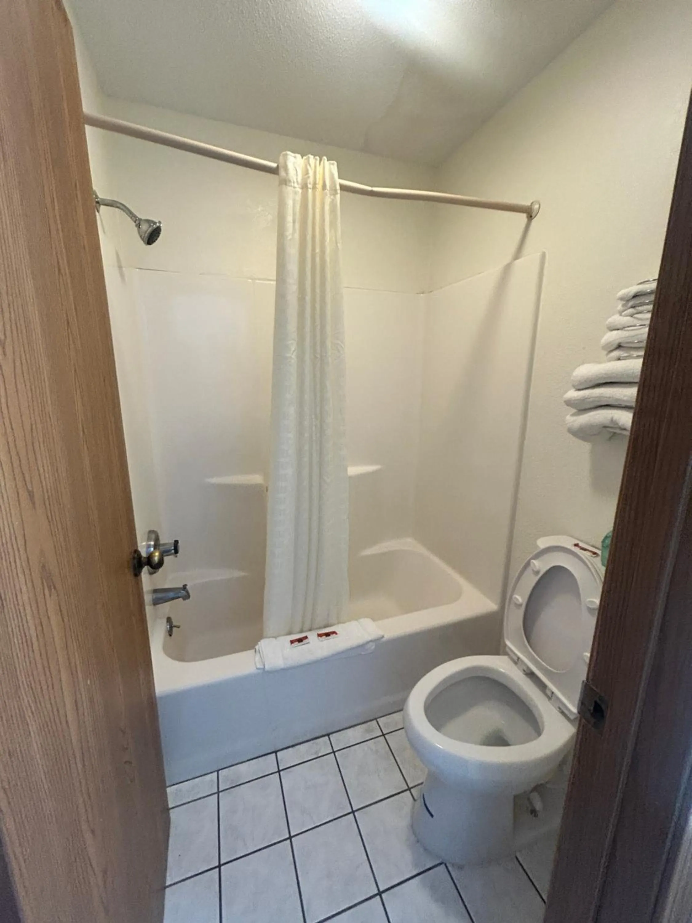 Bathroom in Budget Inn by Hotel O Greensville I 70