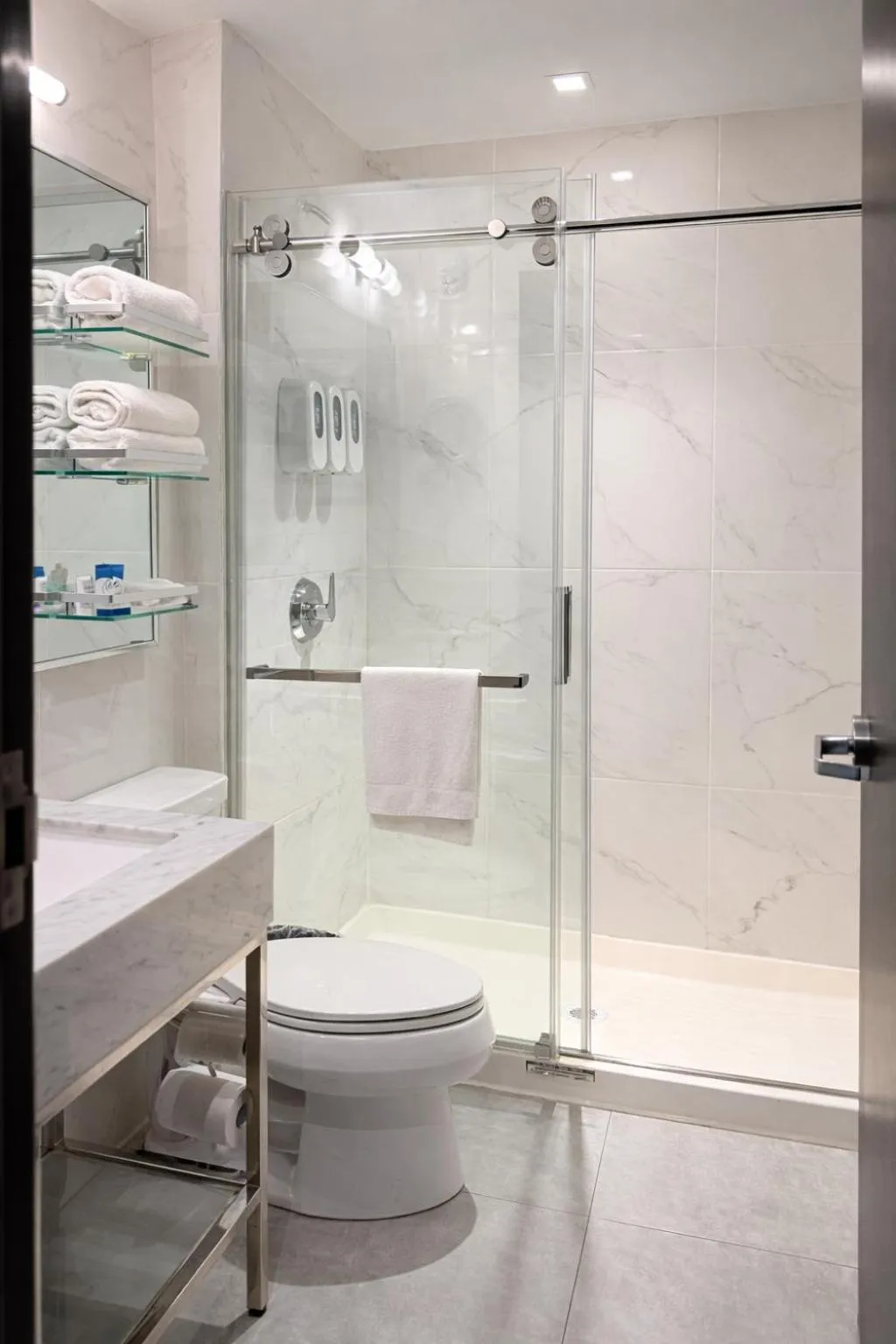 Hotel Mirage Brooklyn