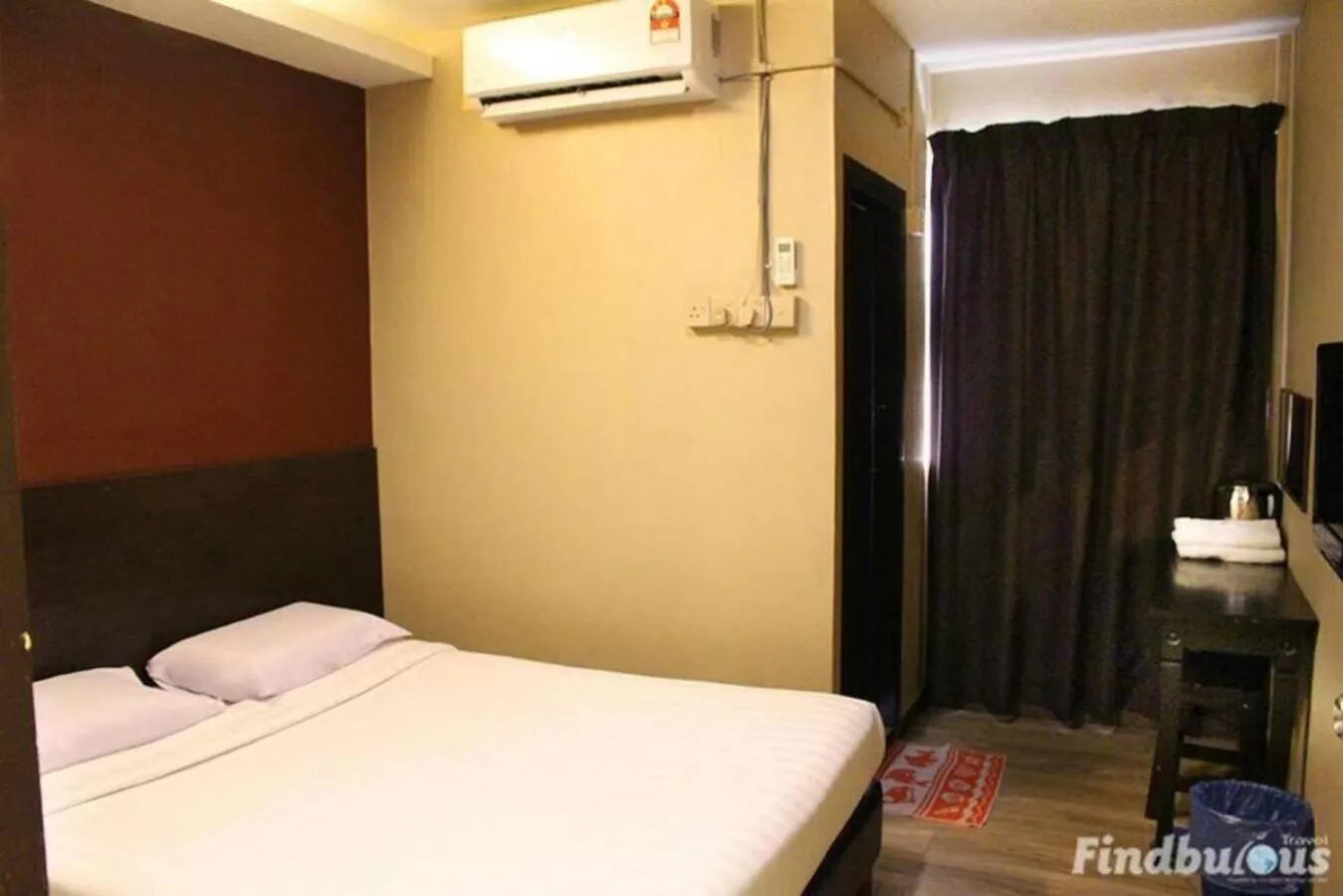 Bedroom, Bed in Sea Lion Hotel Pulau Ketam