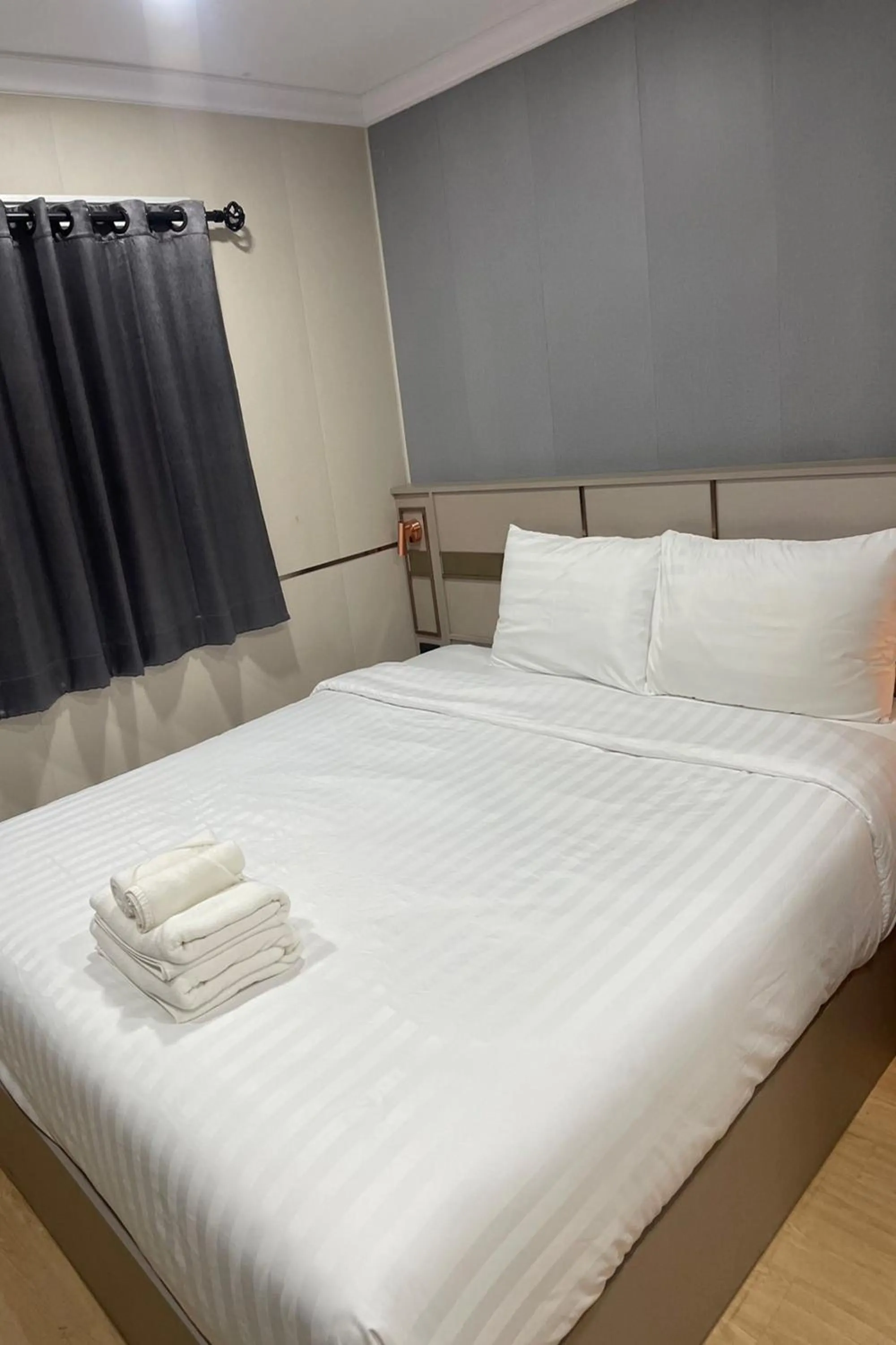 Bedroom, Bed in TJ 4711 Residence