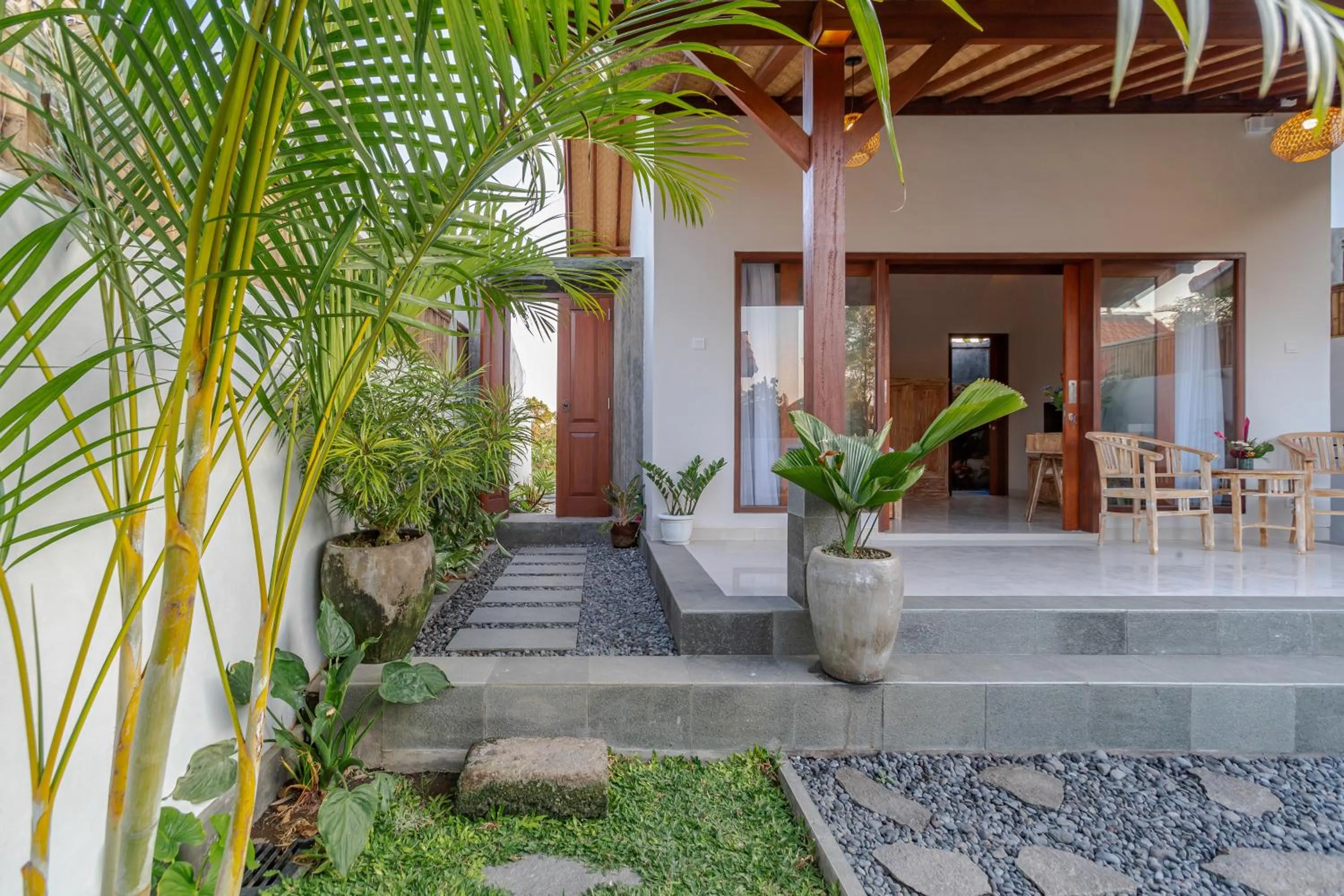 Balcony/Terrace in The Lavana Roemah Juwet Nyanyi Beach