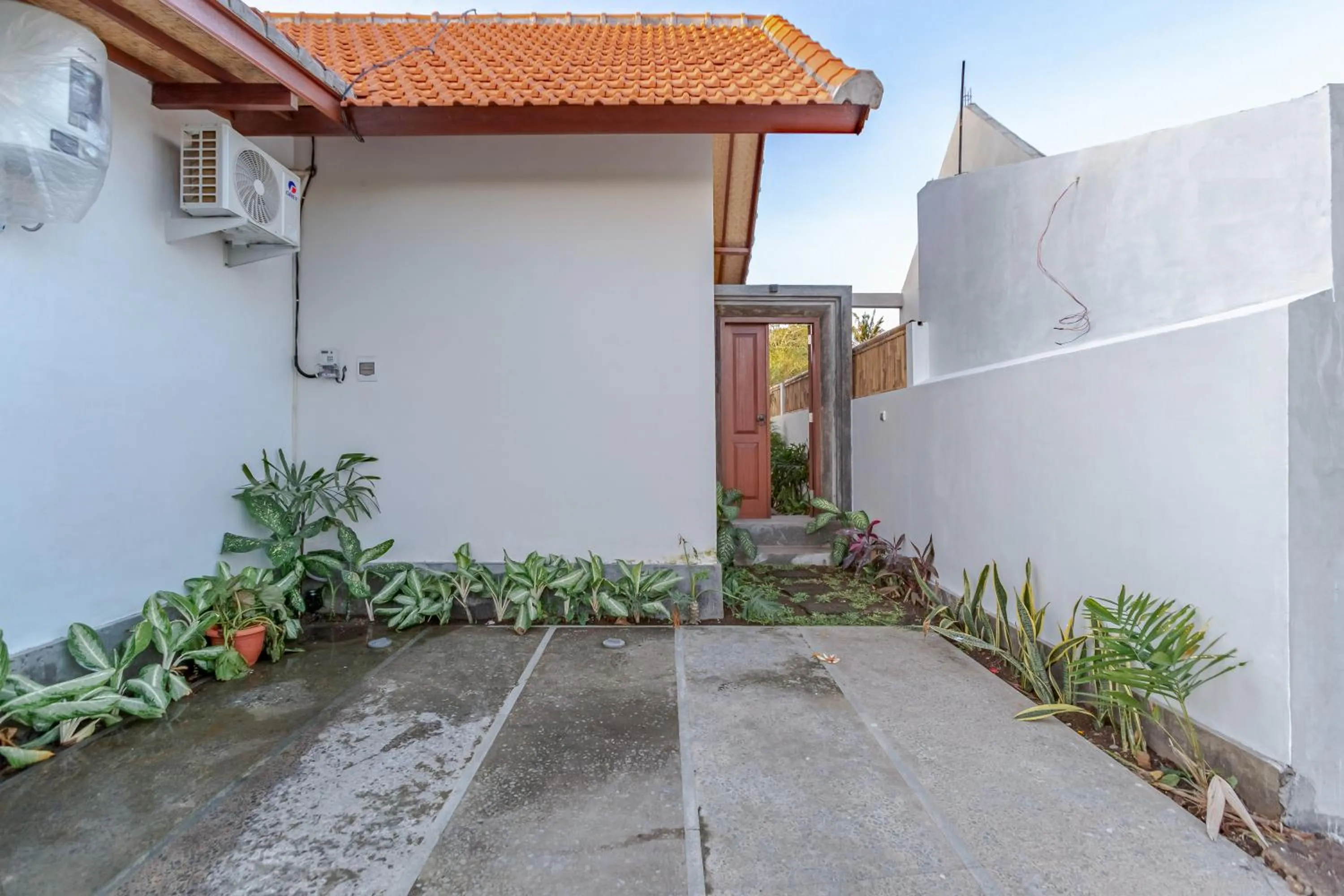 Other in The Lavana Roemah Juwet Nyanyi Beach