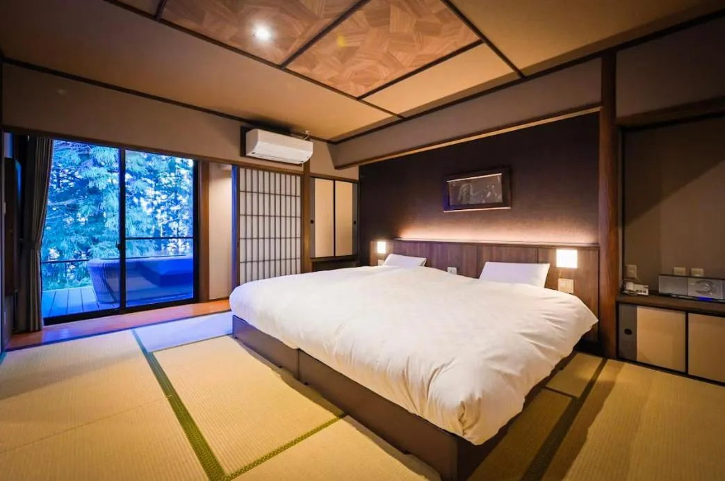 Bed in Kaze no Tani no Iori
