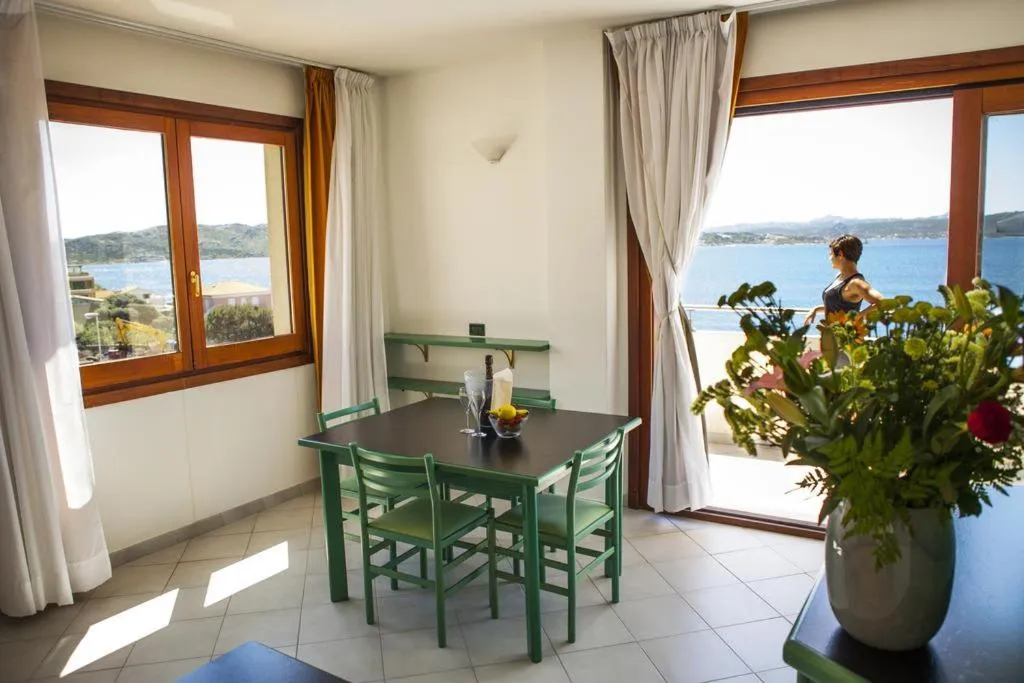 Family Room with Sea View - single occupancy in Hotel Miralonga