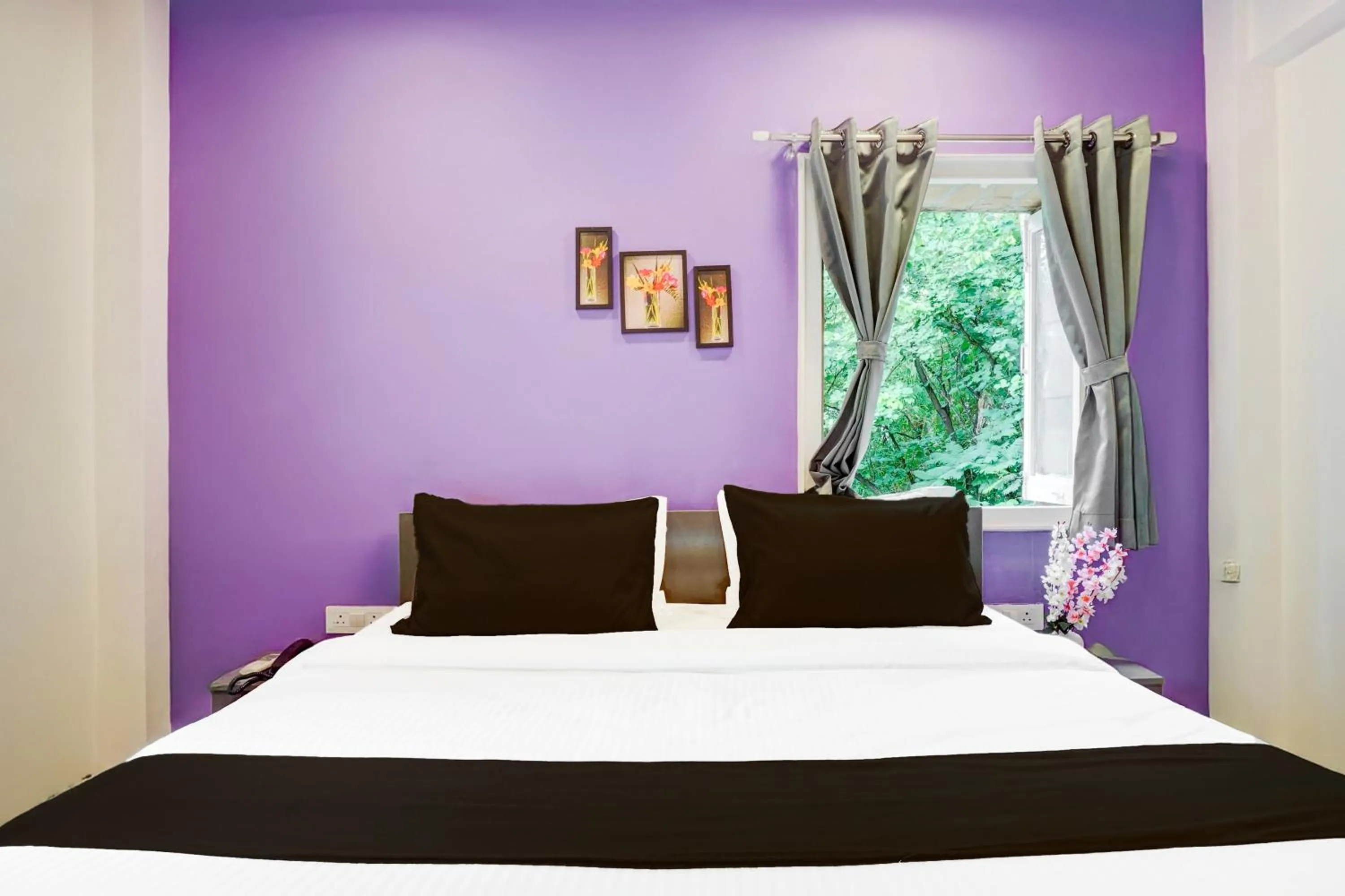 Bedroom, Bed in Super Hotel O Bopodi Near Pune IT Park