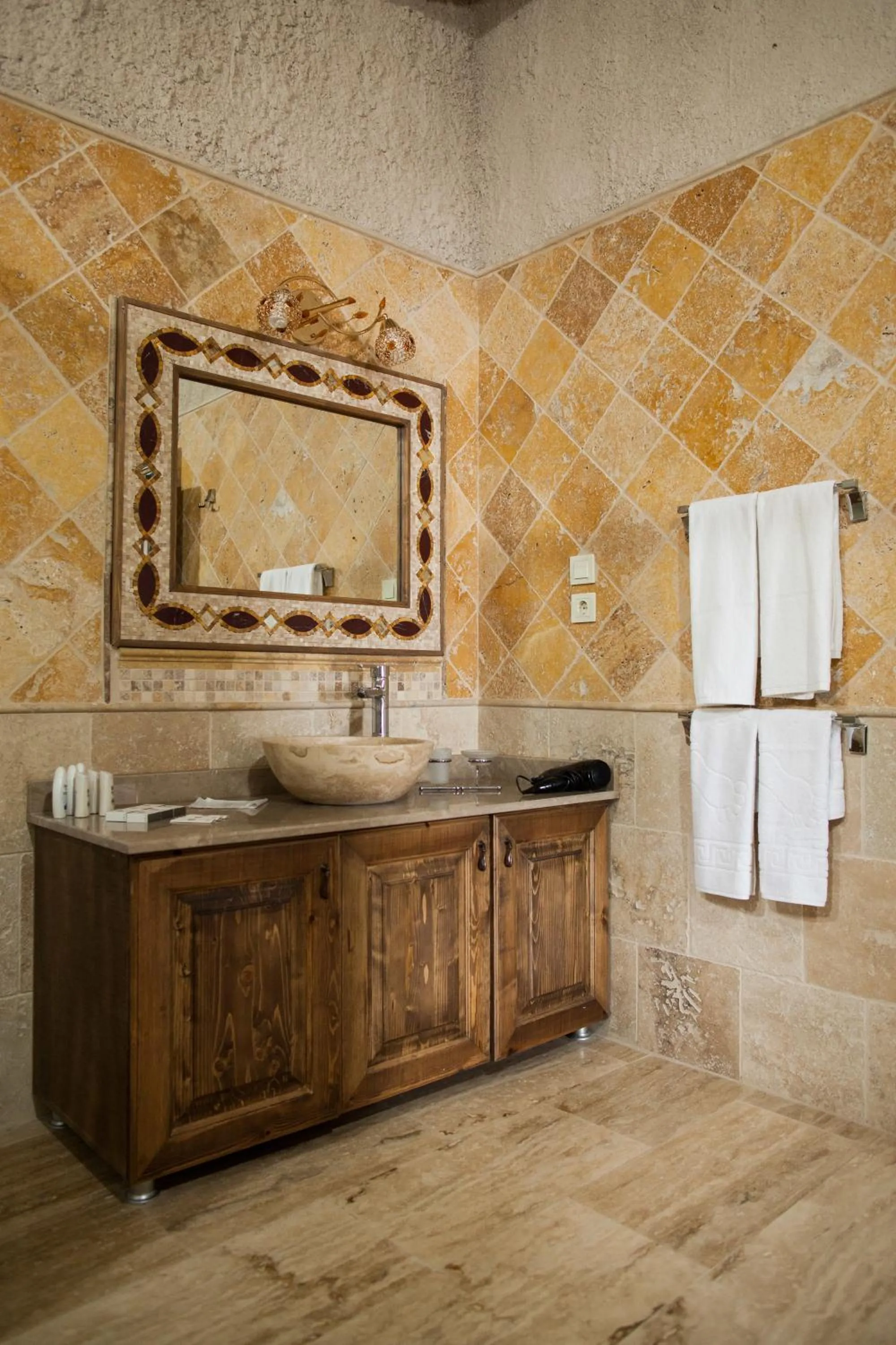 Bathroom in My Cave La Maison Du Reve