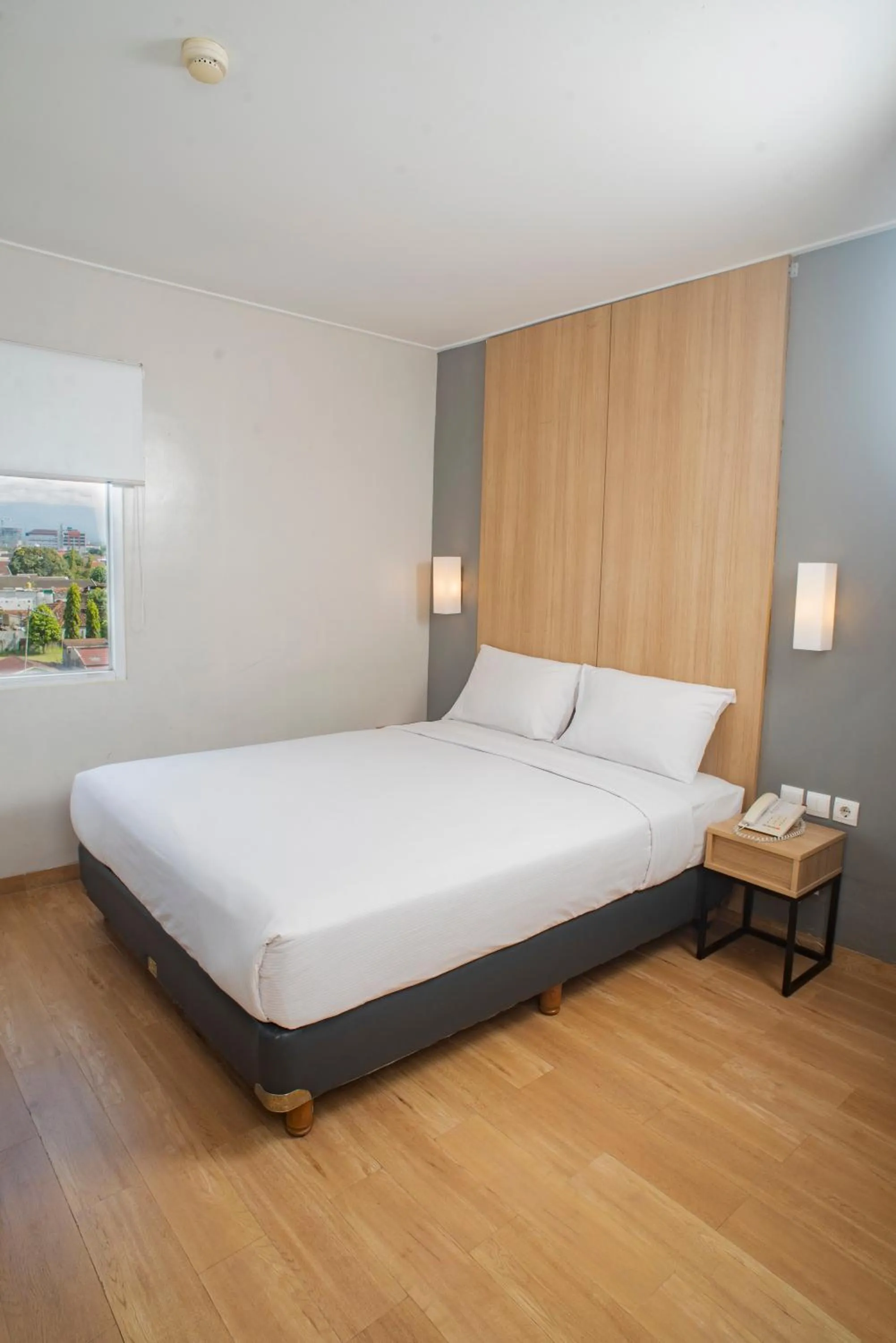 Bed in Hotel Citradream Bandung