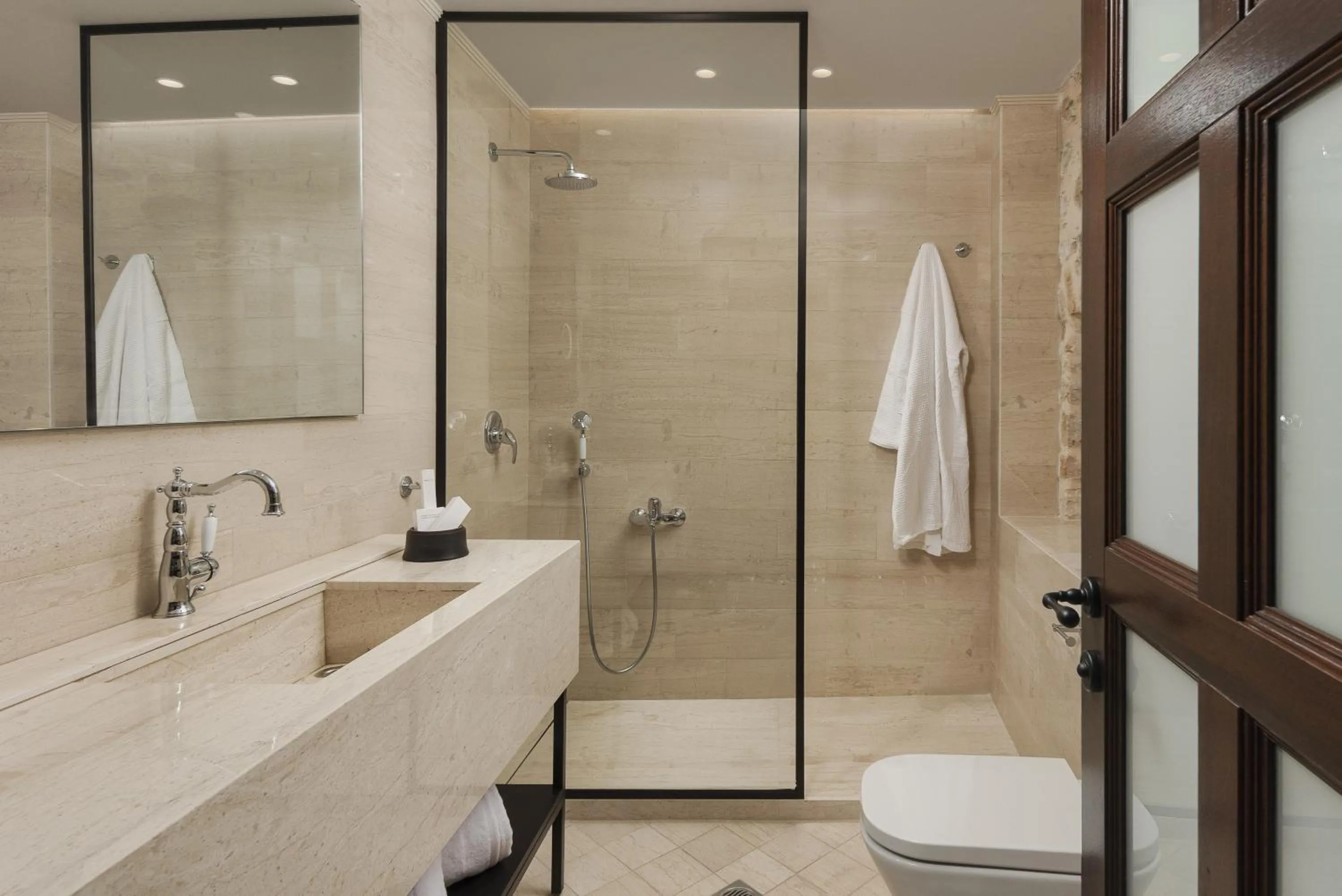 Shower in Stoes Boutique Hotel