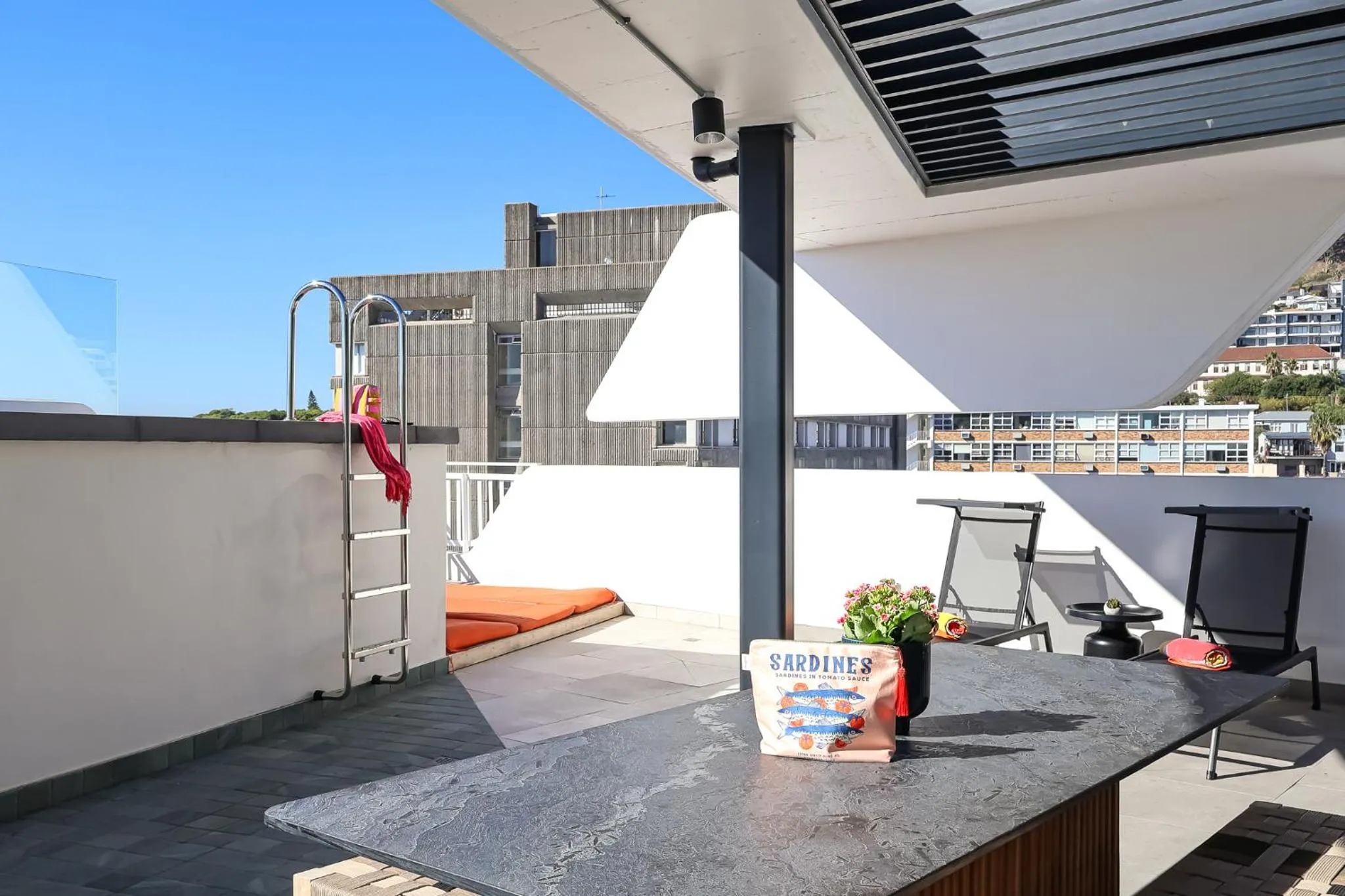 Pool view in EIGHTY2 ON M - Fluent Serviced Apartments