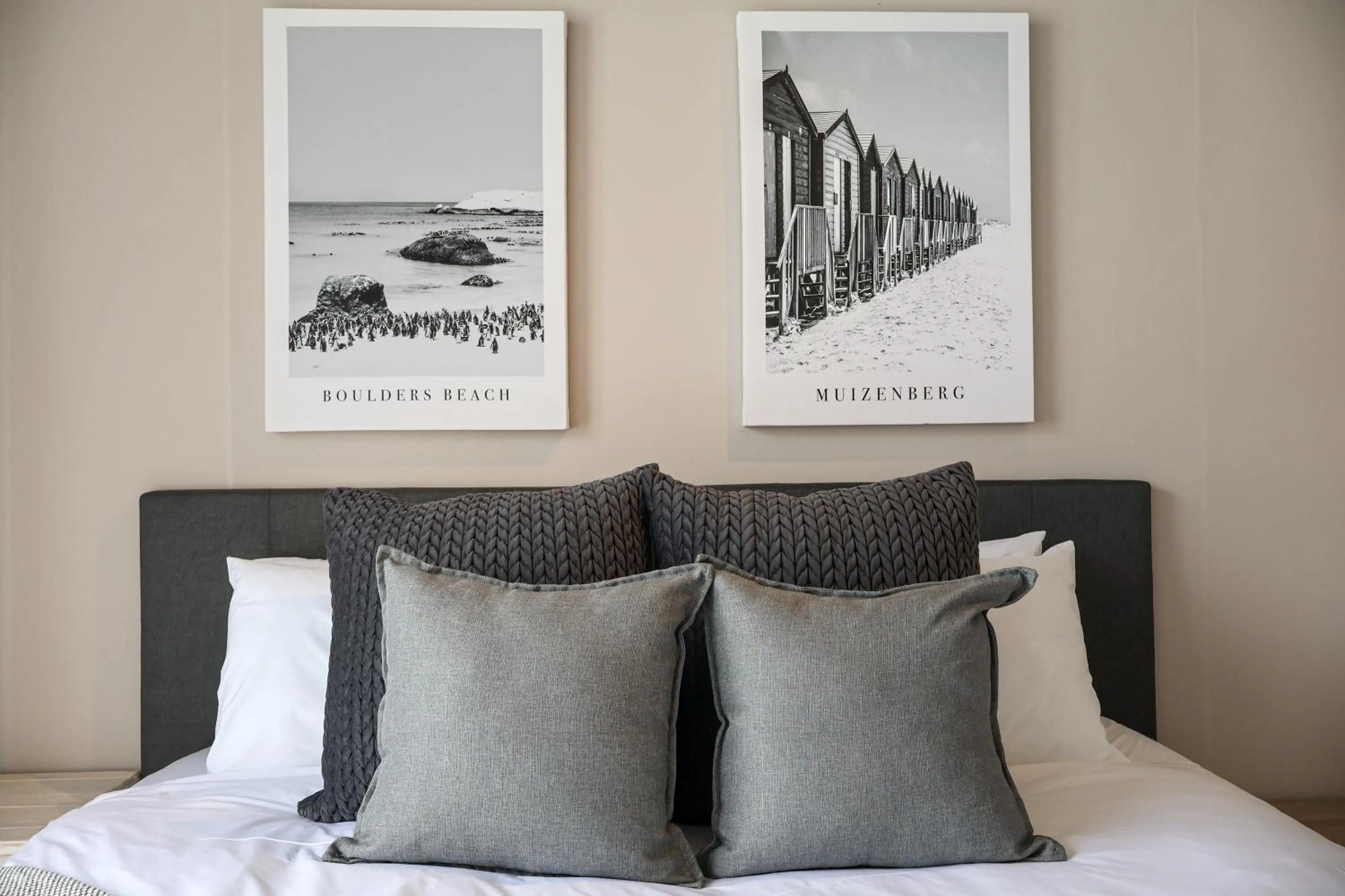 Bed in EIGHTY2 ON M - Fluent Serviced Apartments