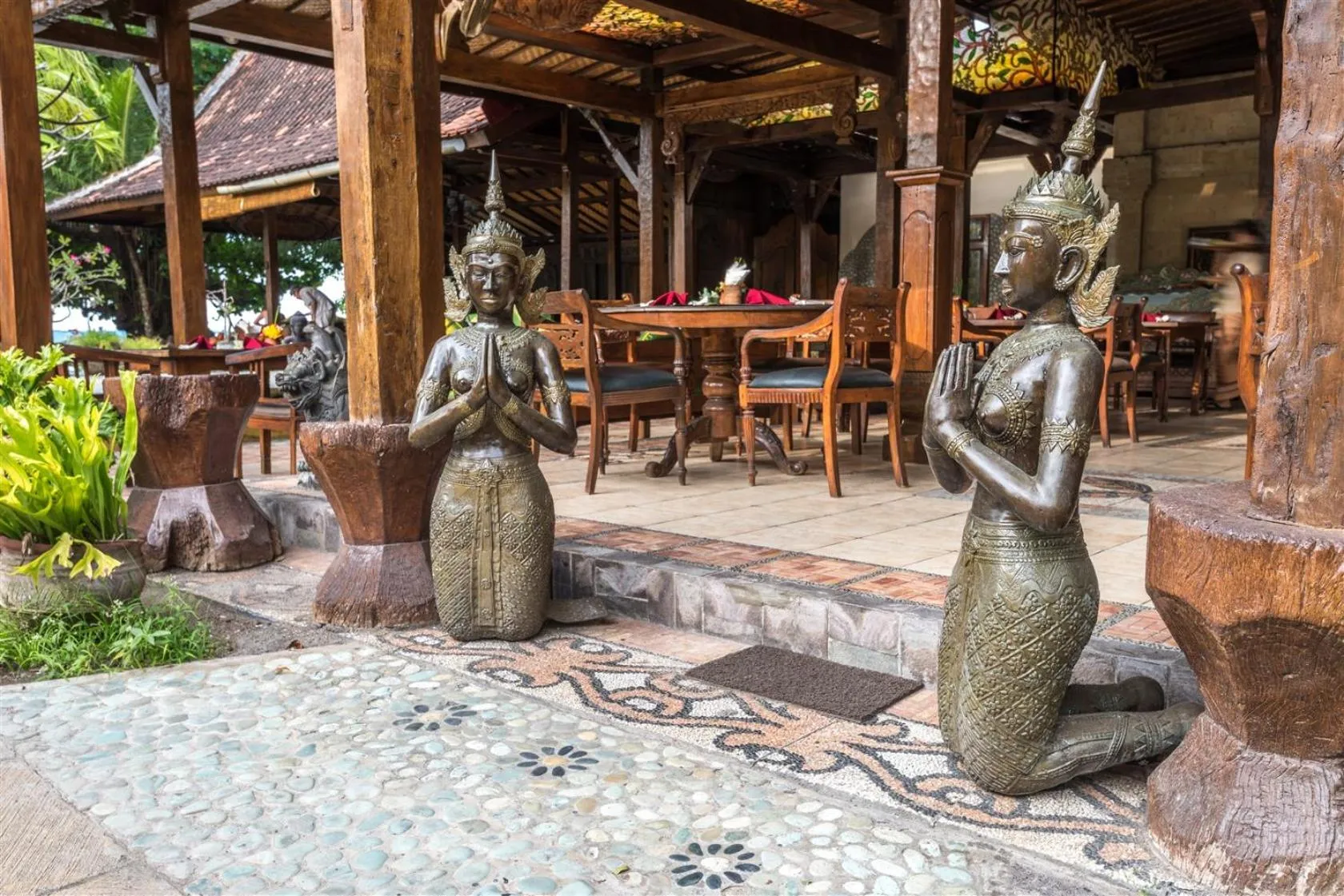 Restaurant/places to eat in Hotel Pondok Sari Beach & SPA Resort