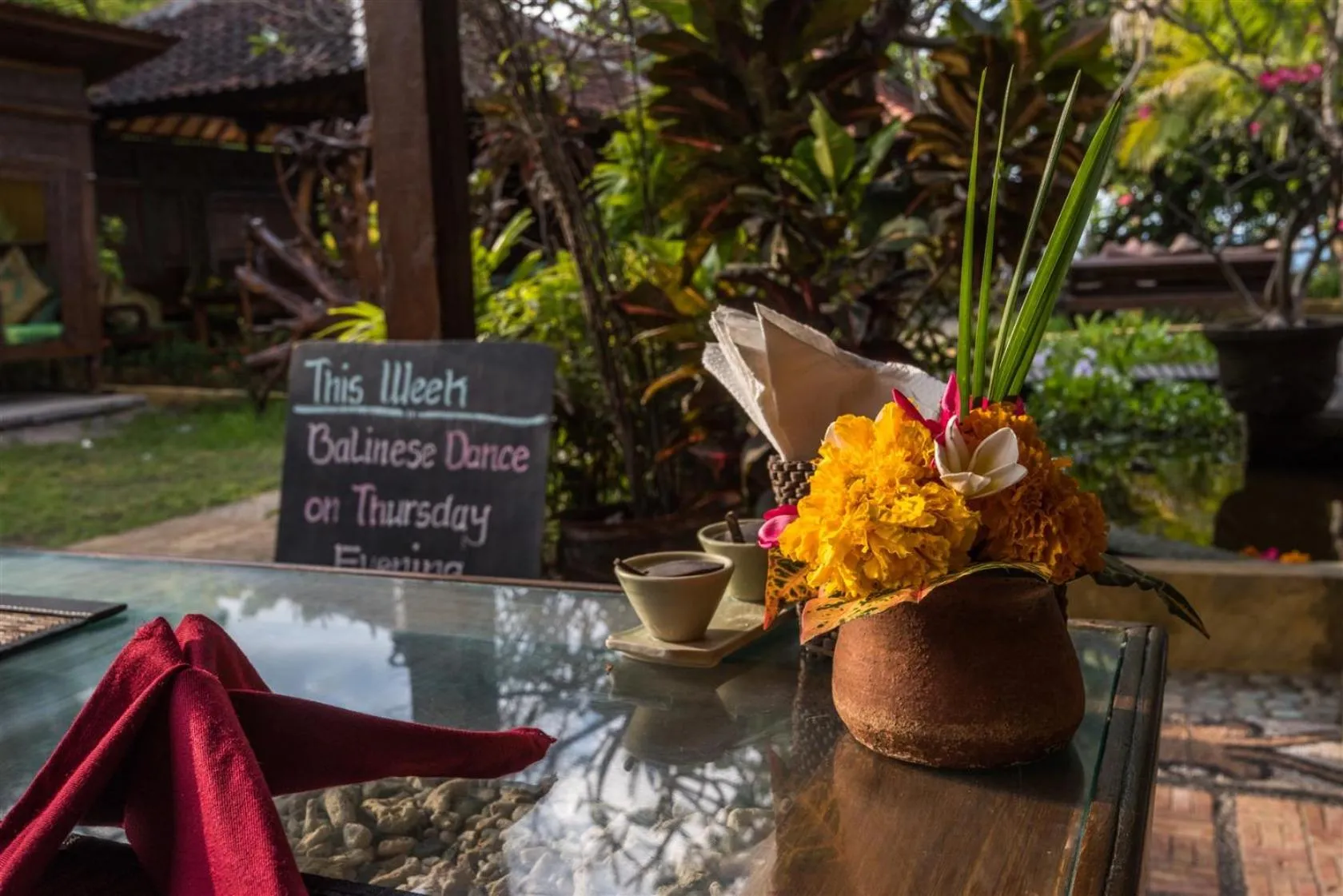 Restaurant/places to eat in Hotel Pondok Sari Beach & SPA Resort