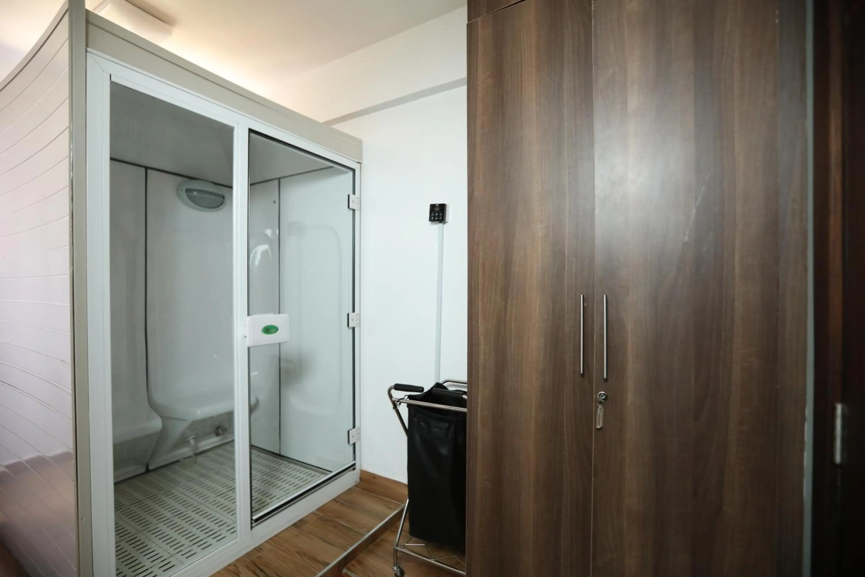 Steam room in Bidwood Suite Hotel