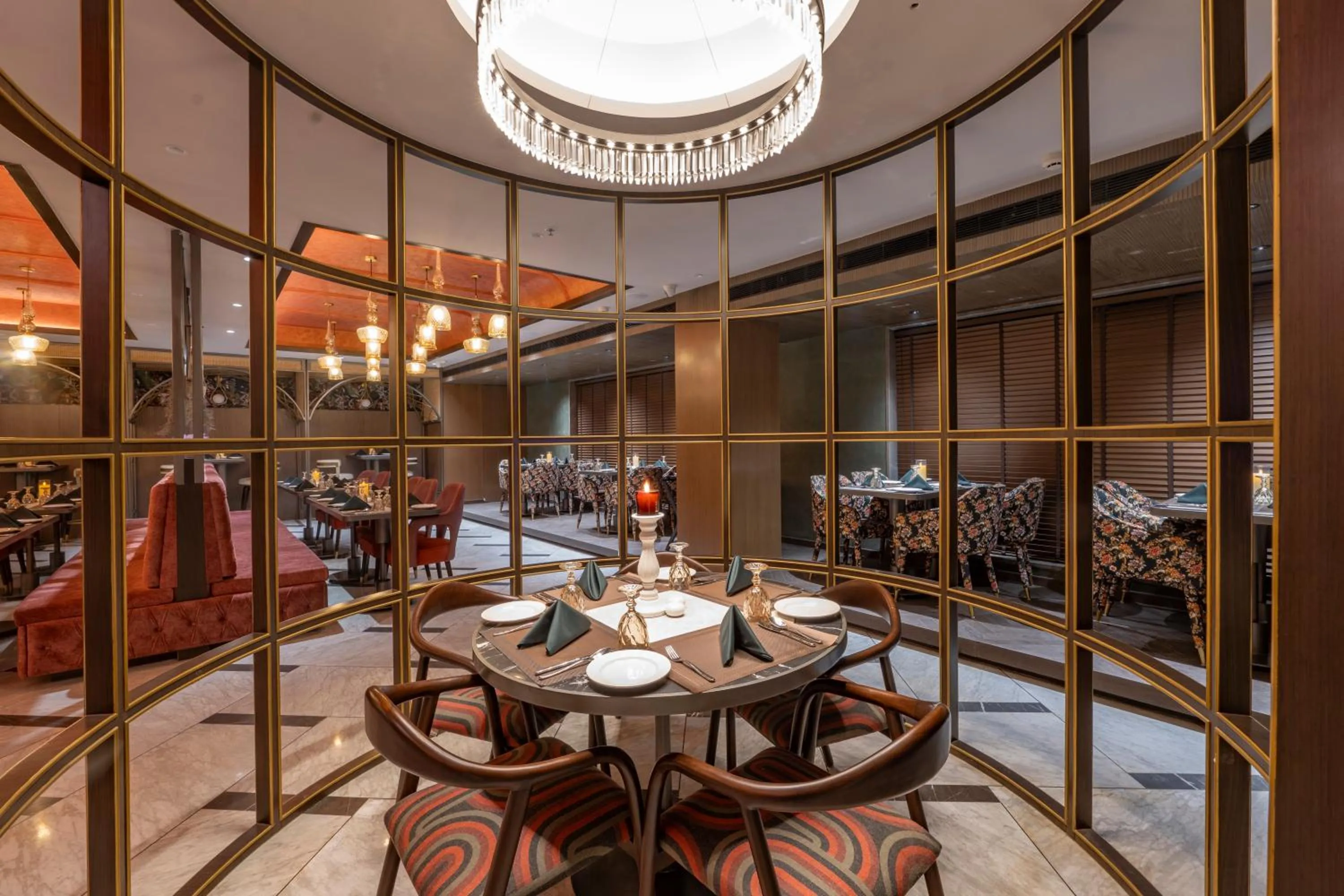 Restaurant/places to eat in Akino Luxury