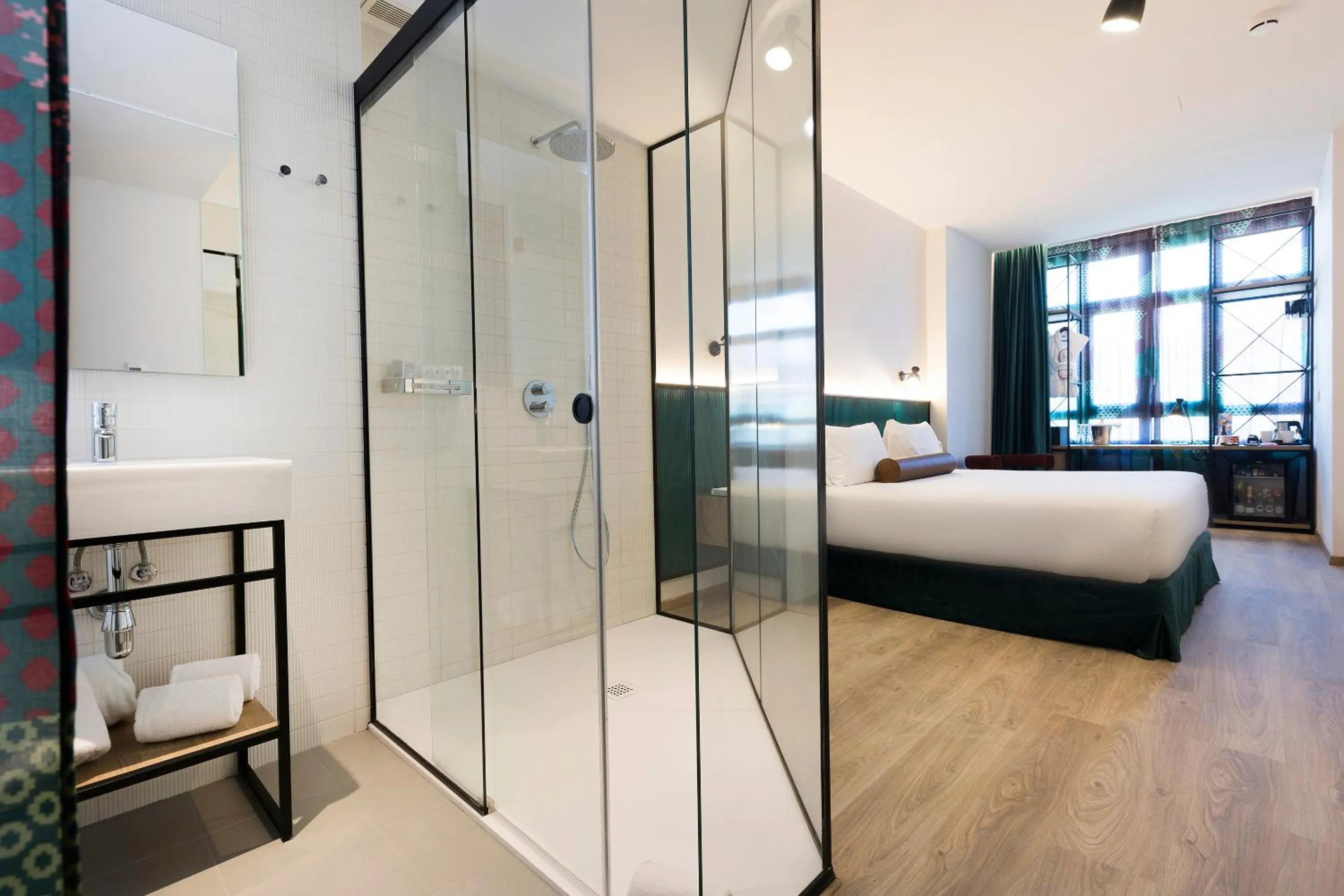 Bedroom, Bed in Axel Hotel Bilbao - Adults Only