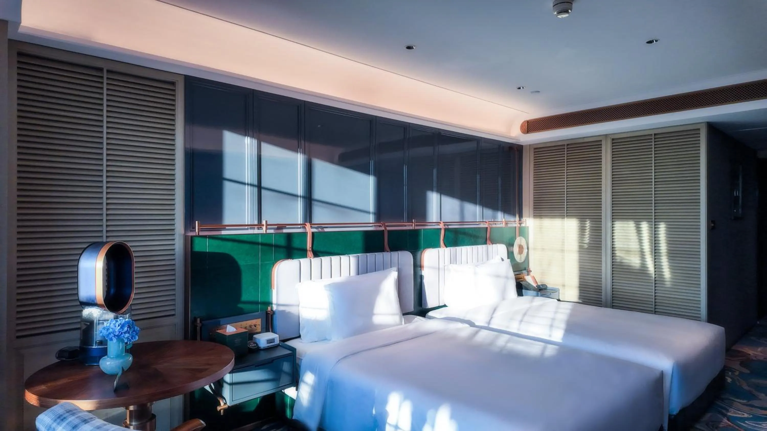 Photo of the whole room, Bed in Hotel Indigo Harbin Central Avenue by IHG