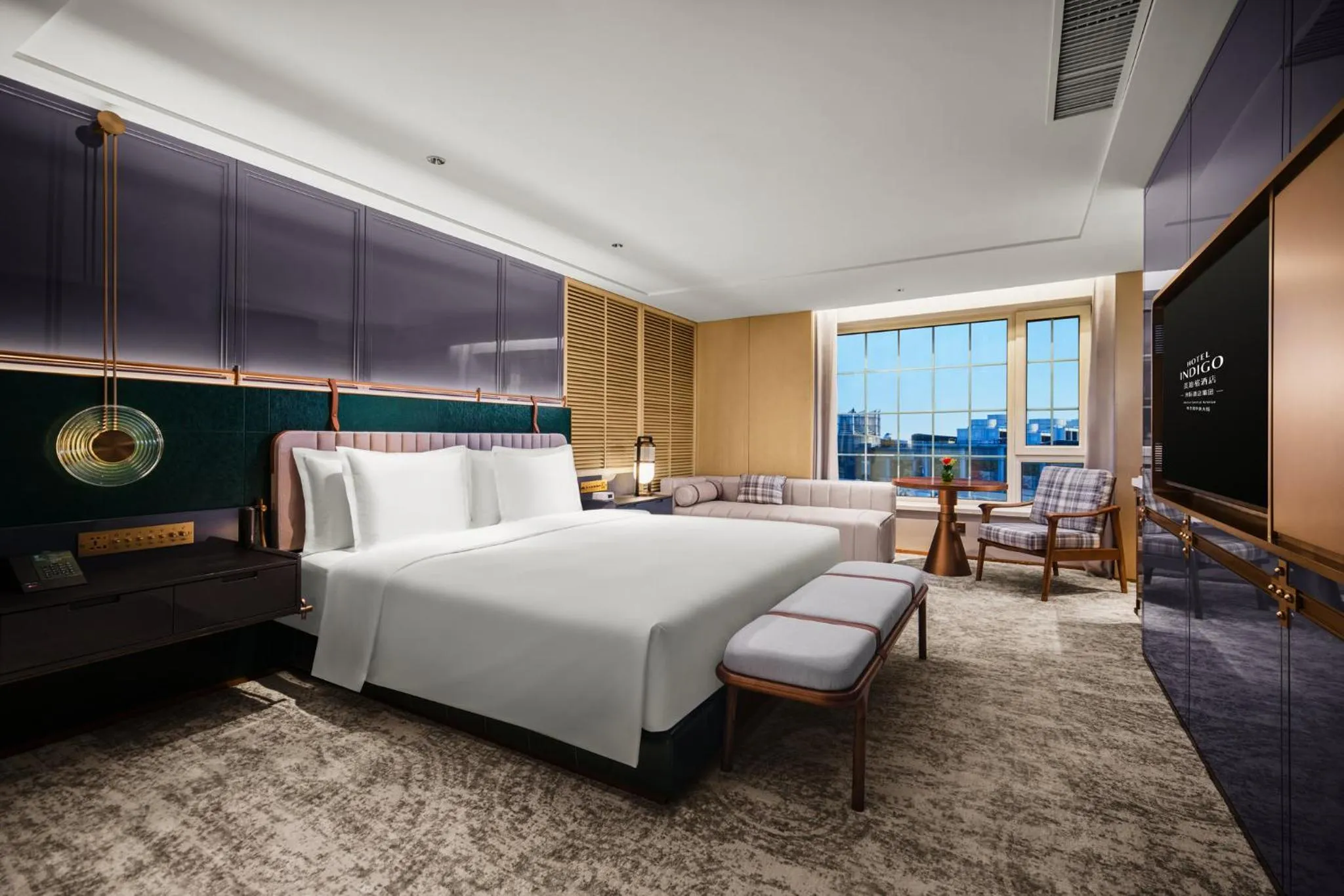 Photo of the whole room, Bed in Hotel Indigo Harbin Central Avenue by IHG