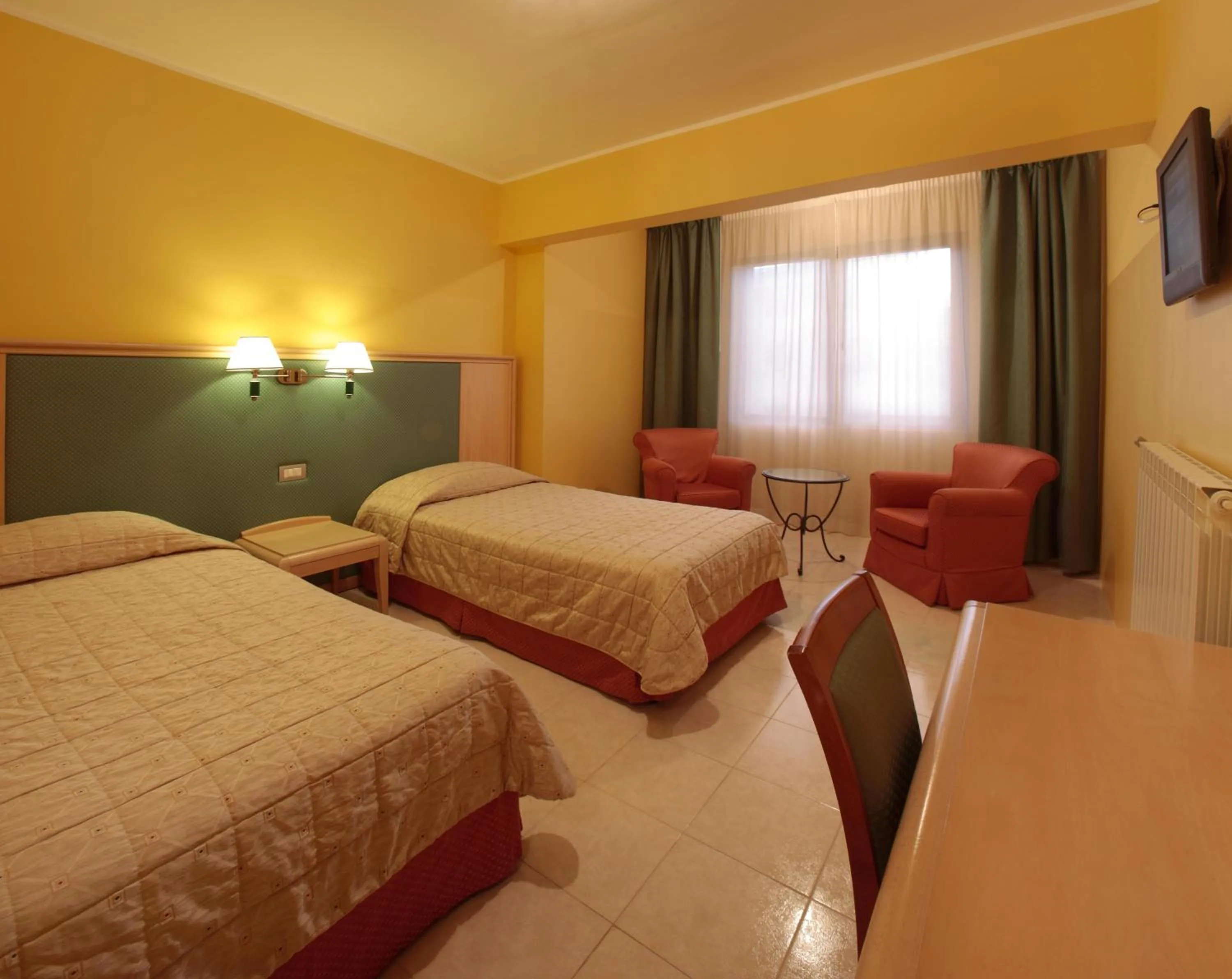 Bedroom, Bed in Albergo Conte Max