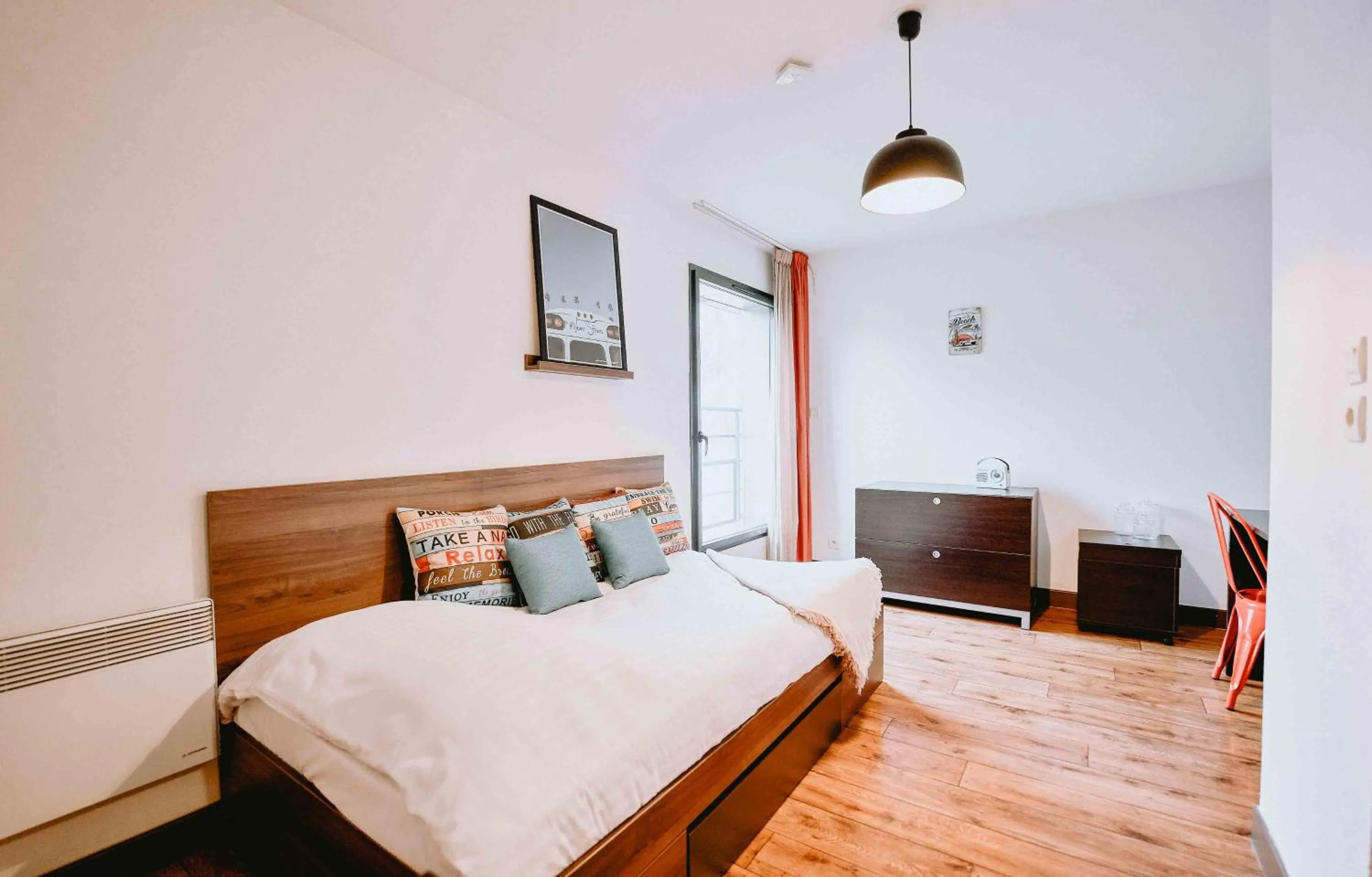 Bed in Zenao Appart Hôtel Nevers Quai de Loire