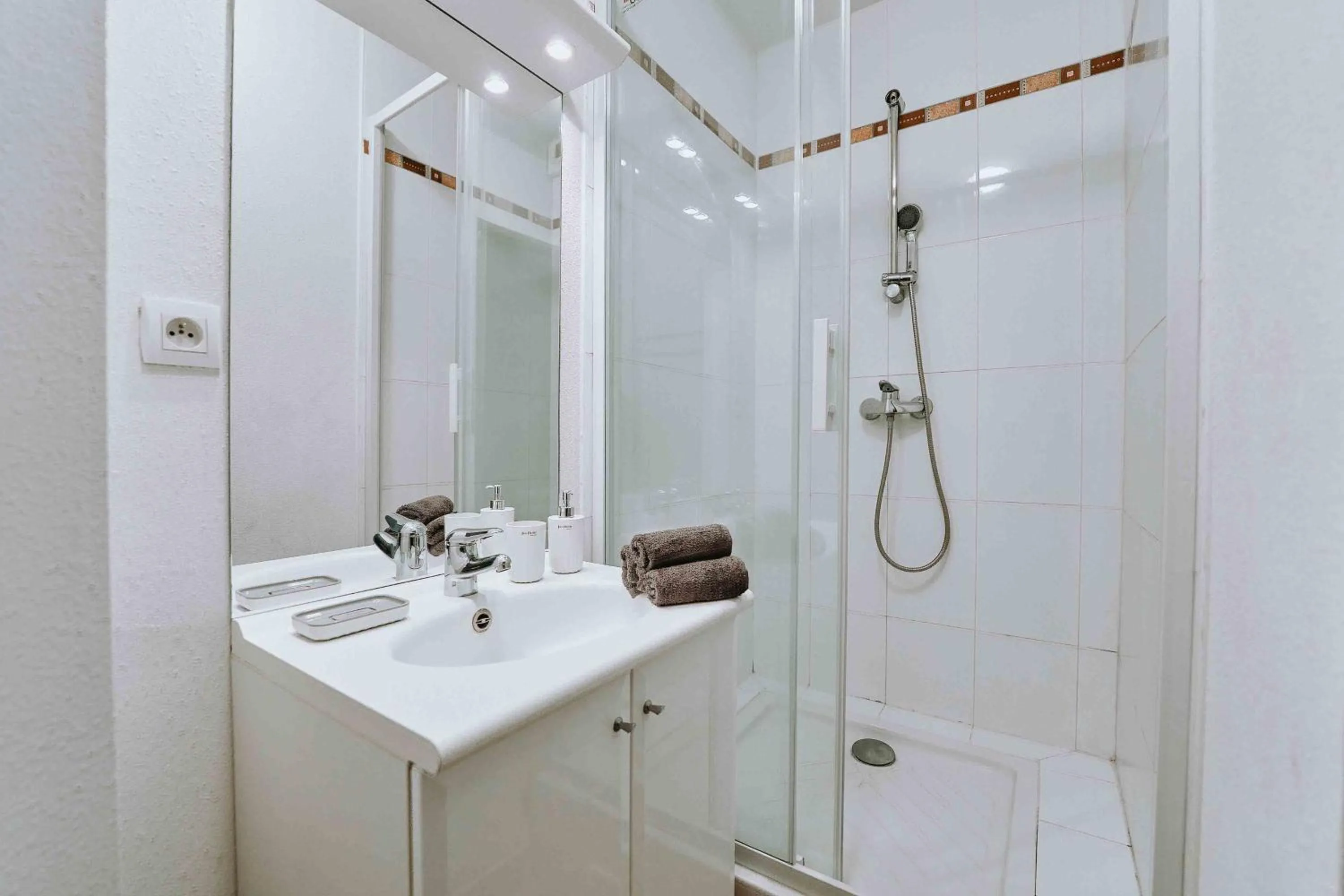 Zenao Appart Hôtel Nevers Quai de Loire