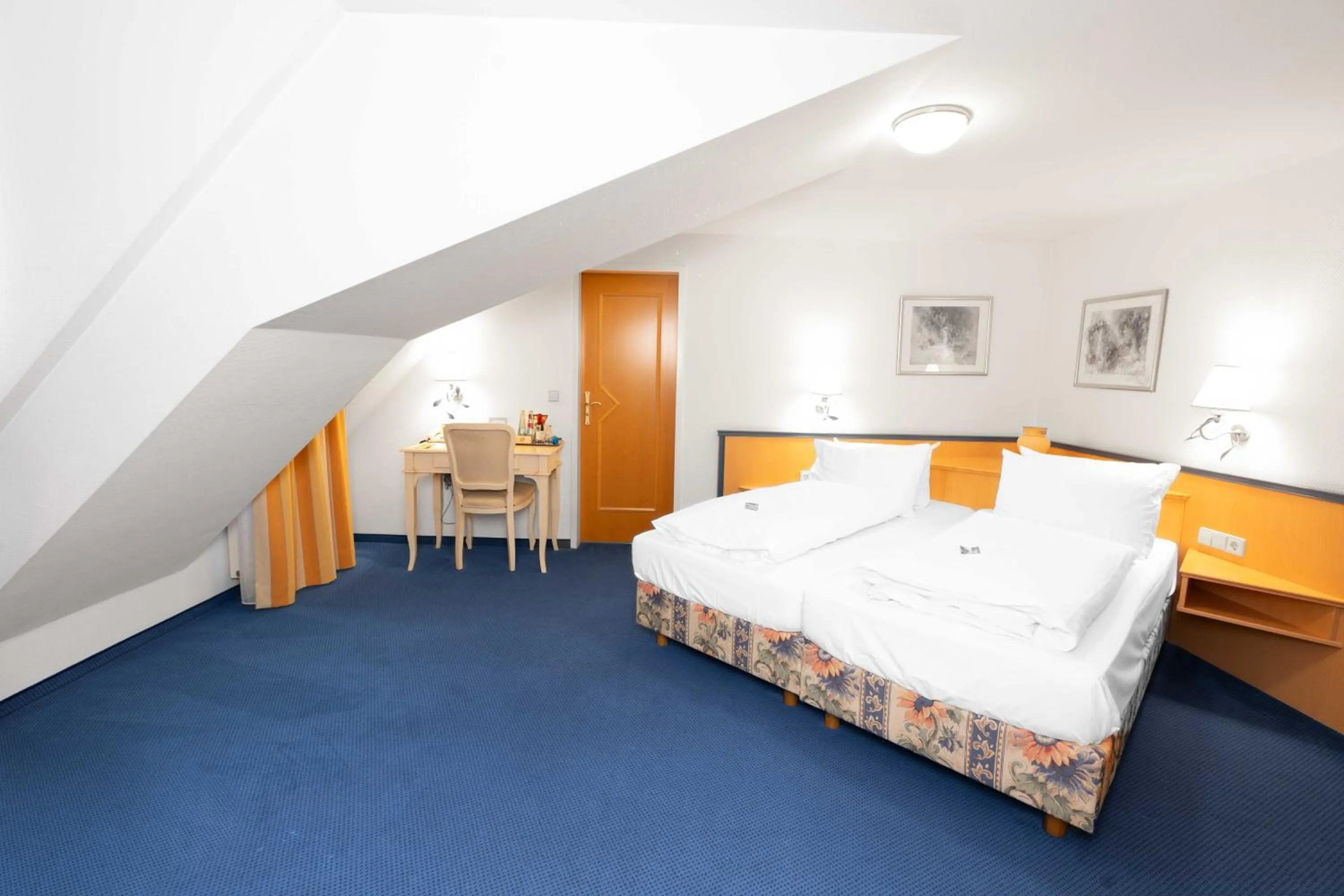 Bed in Hotel-Restaurant Schwanen