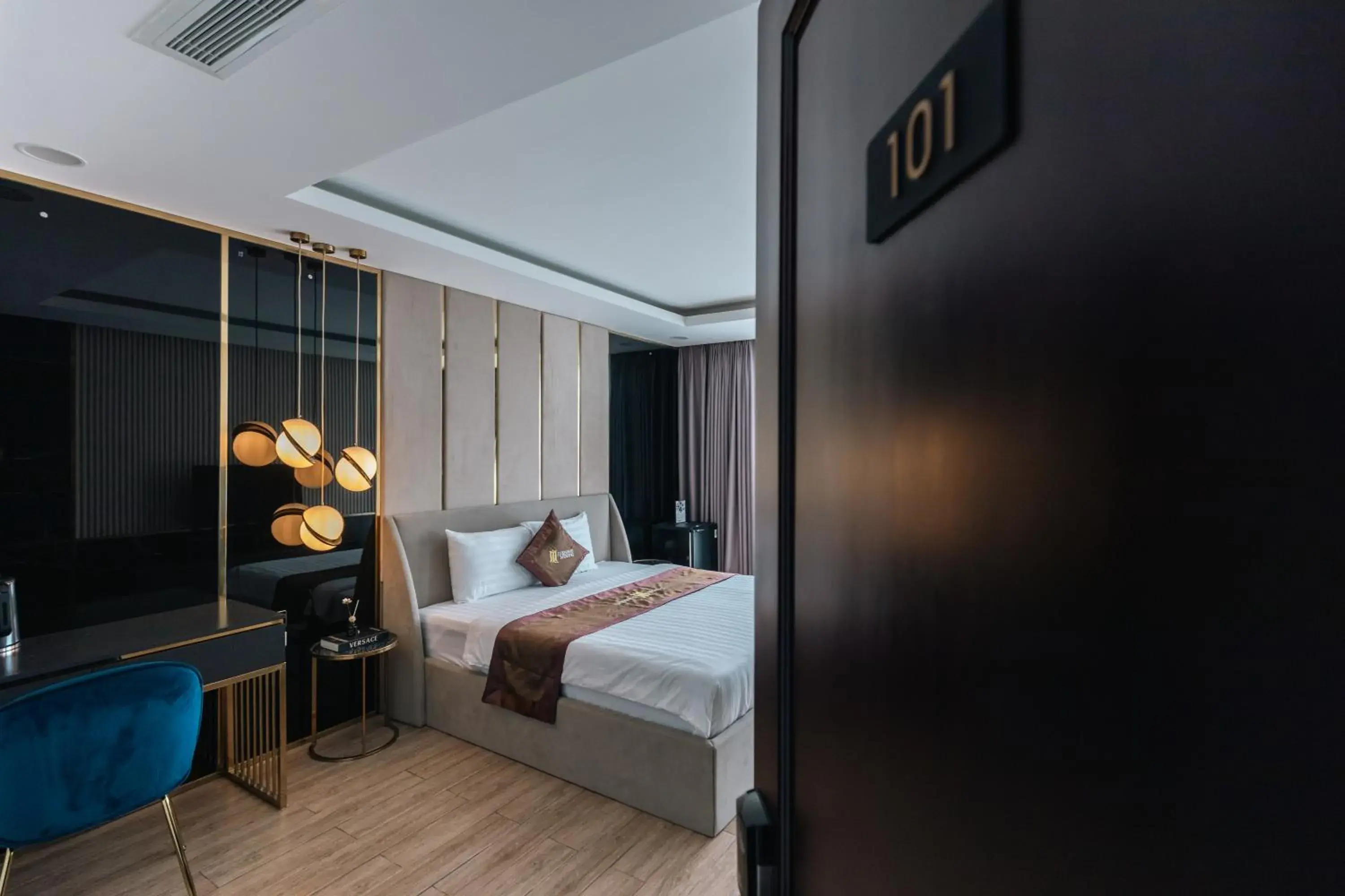 Luxhome Mekong Hotel Luxhome Mekong Hotel