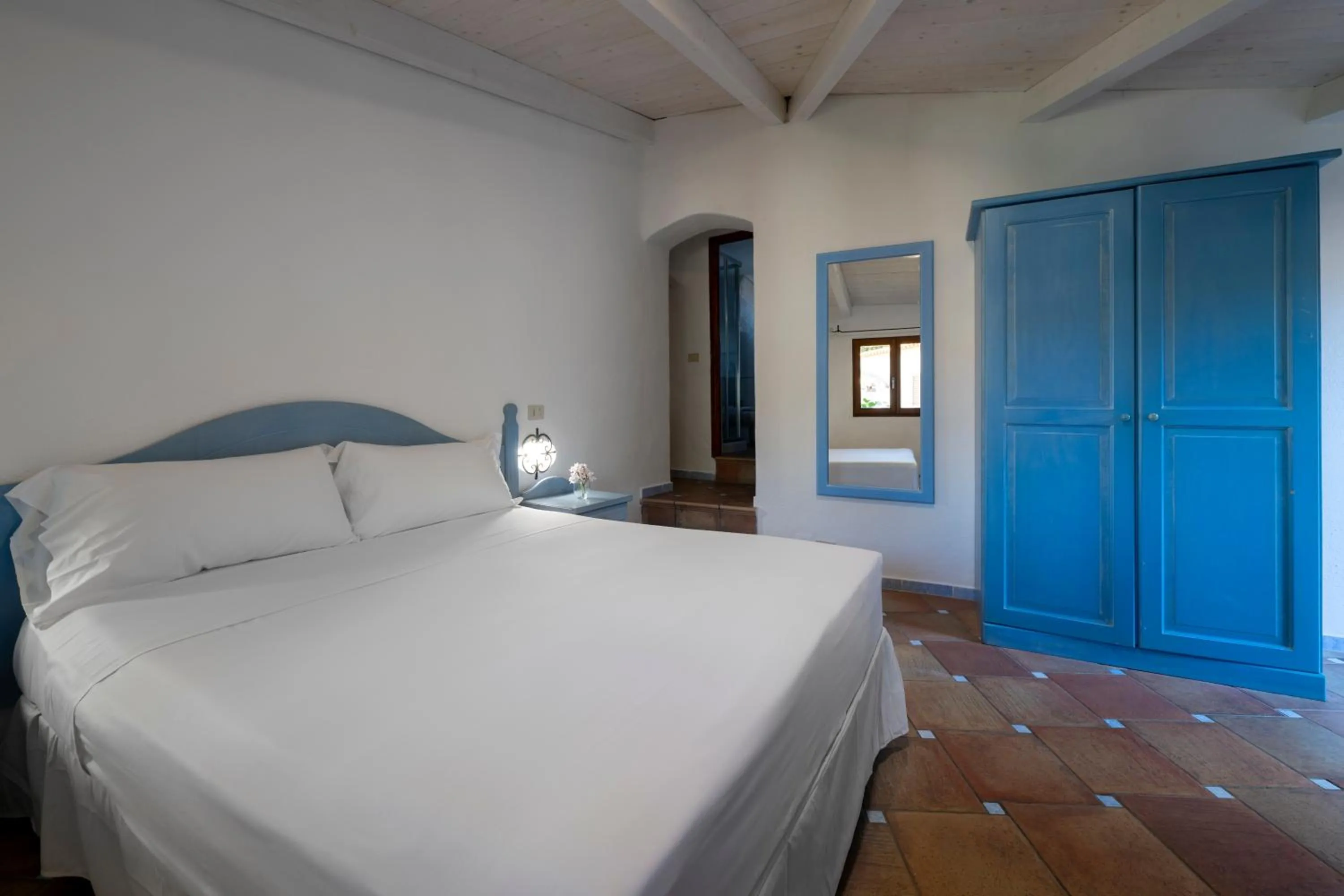 Bedroom, Bed in AHR Altura Hotel Porto Rafael