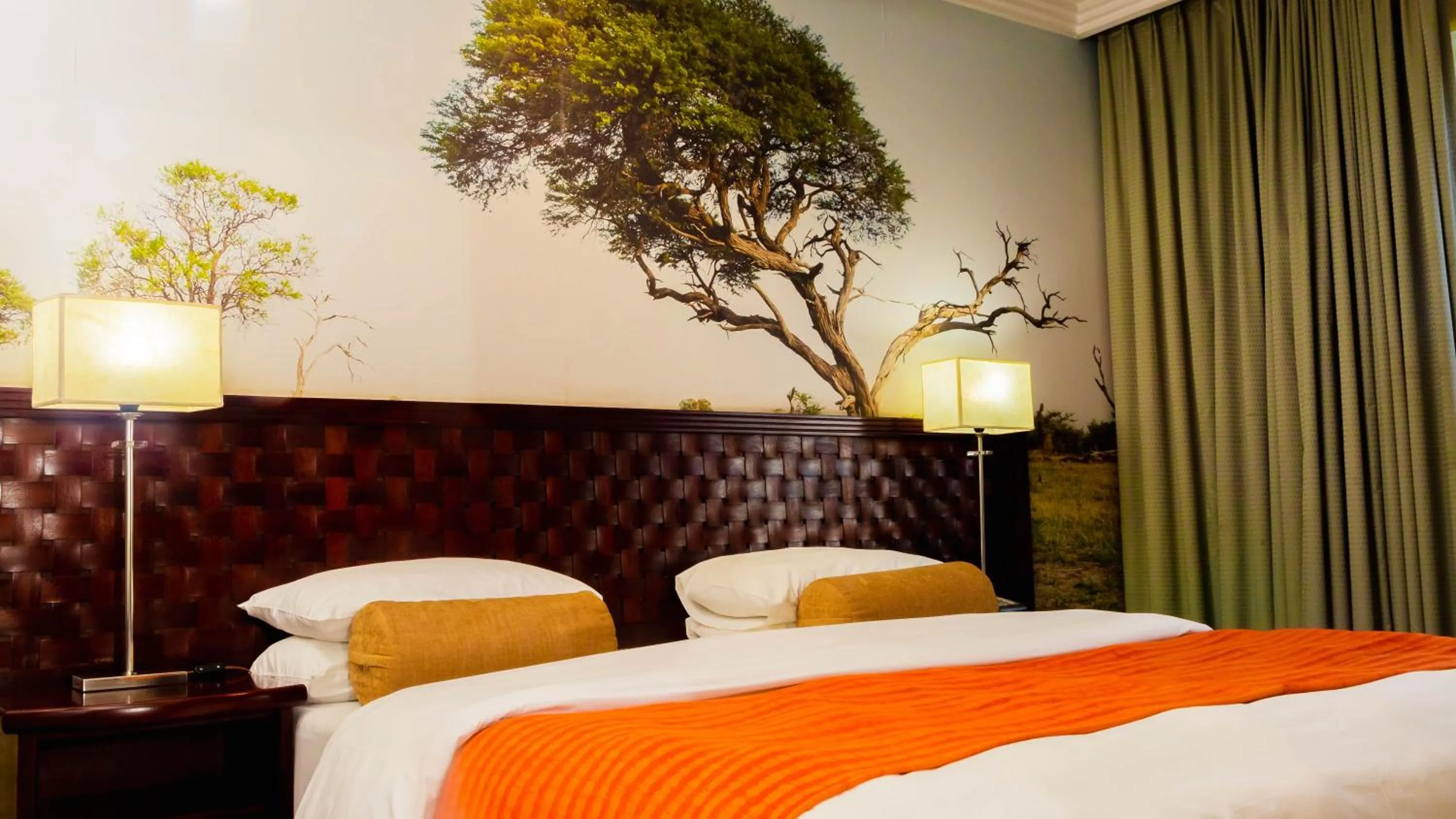 Bed in Phakalane Golf Estate Hotel & Convention Centre