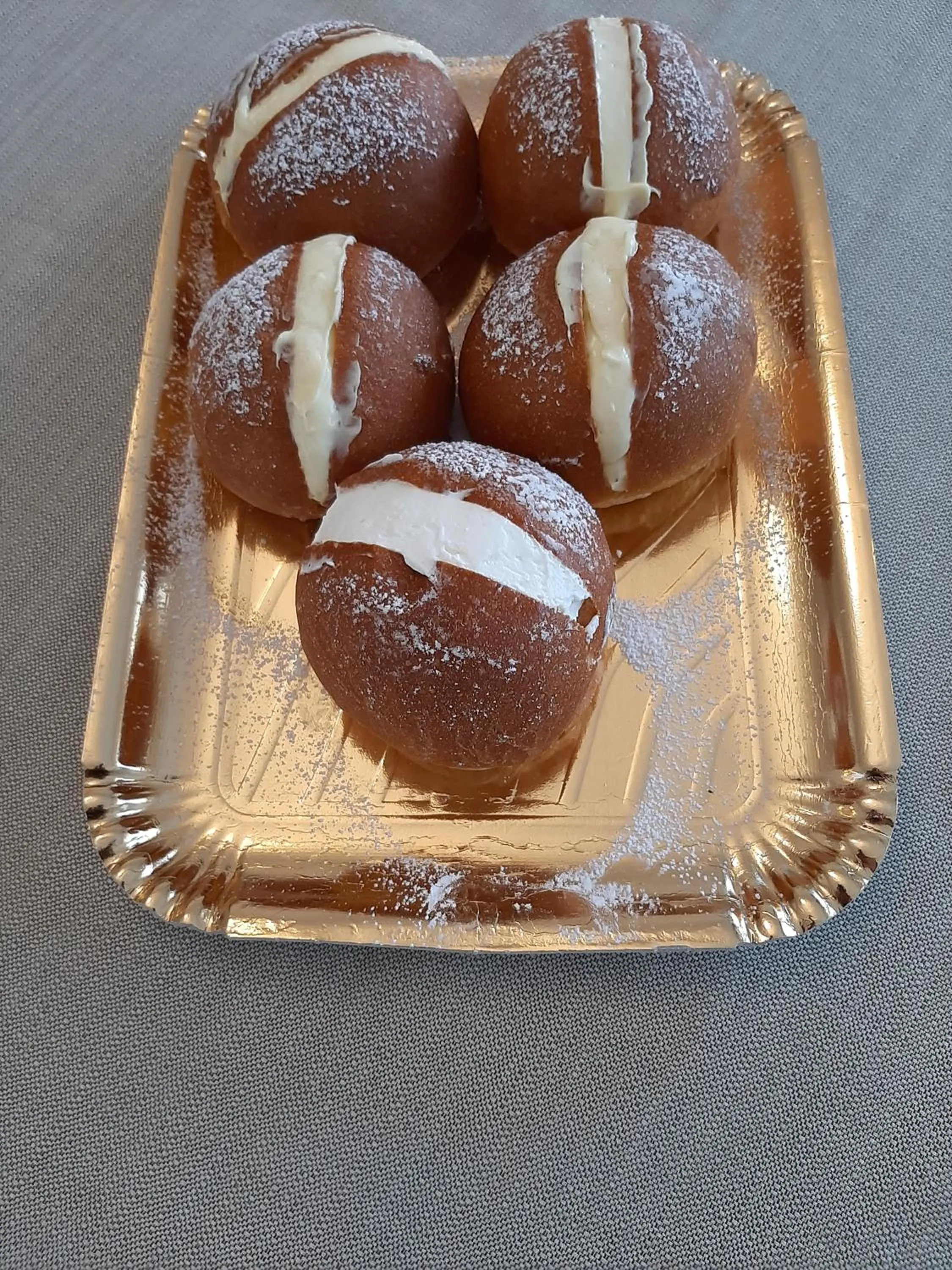 Breakfast in Hotel Cucciolo